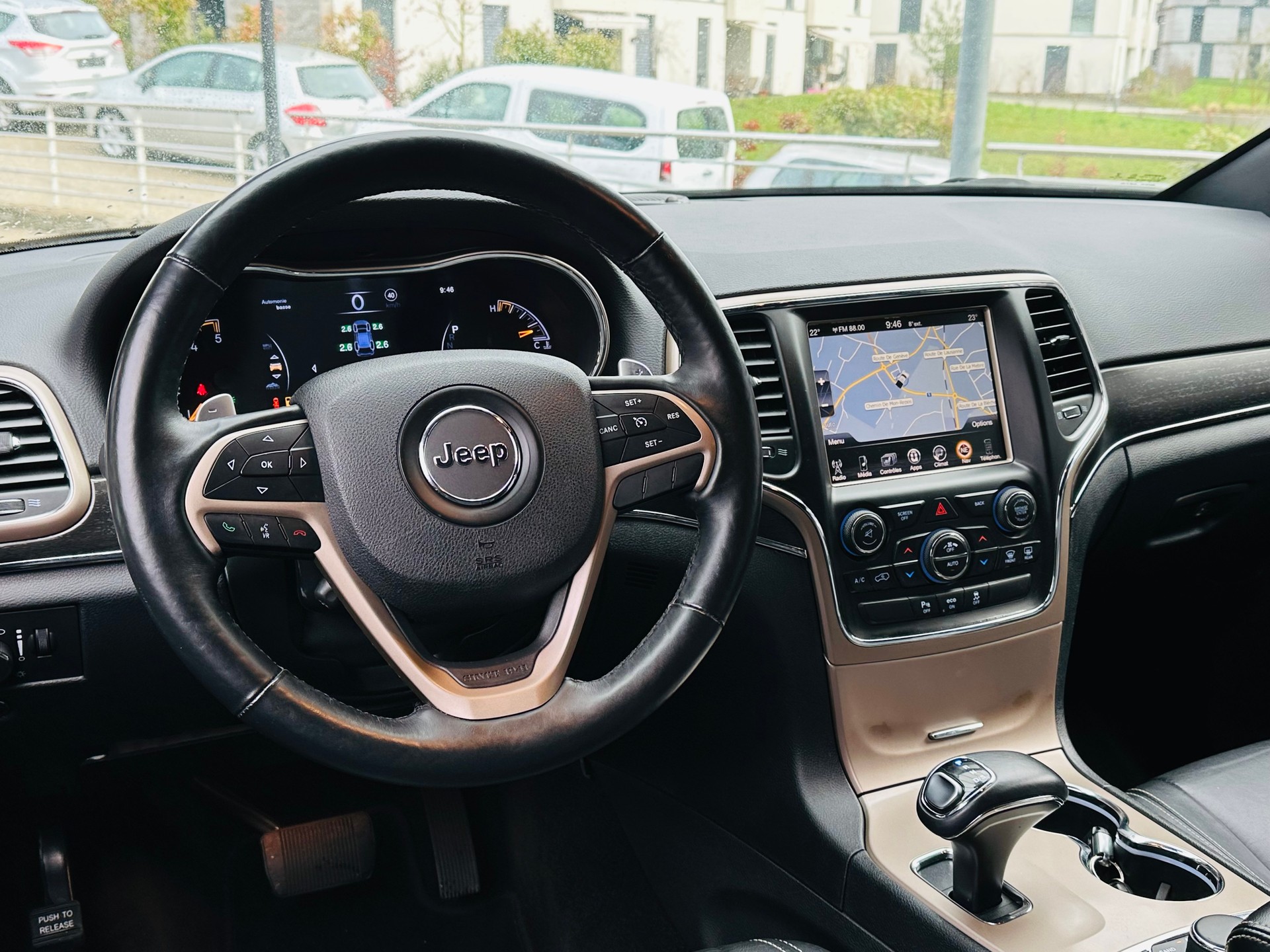 JEEP Grand Cherokee 3.0 CRD Limited Automatic-image-10