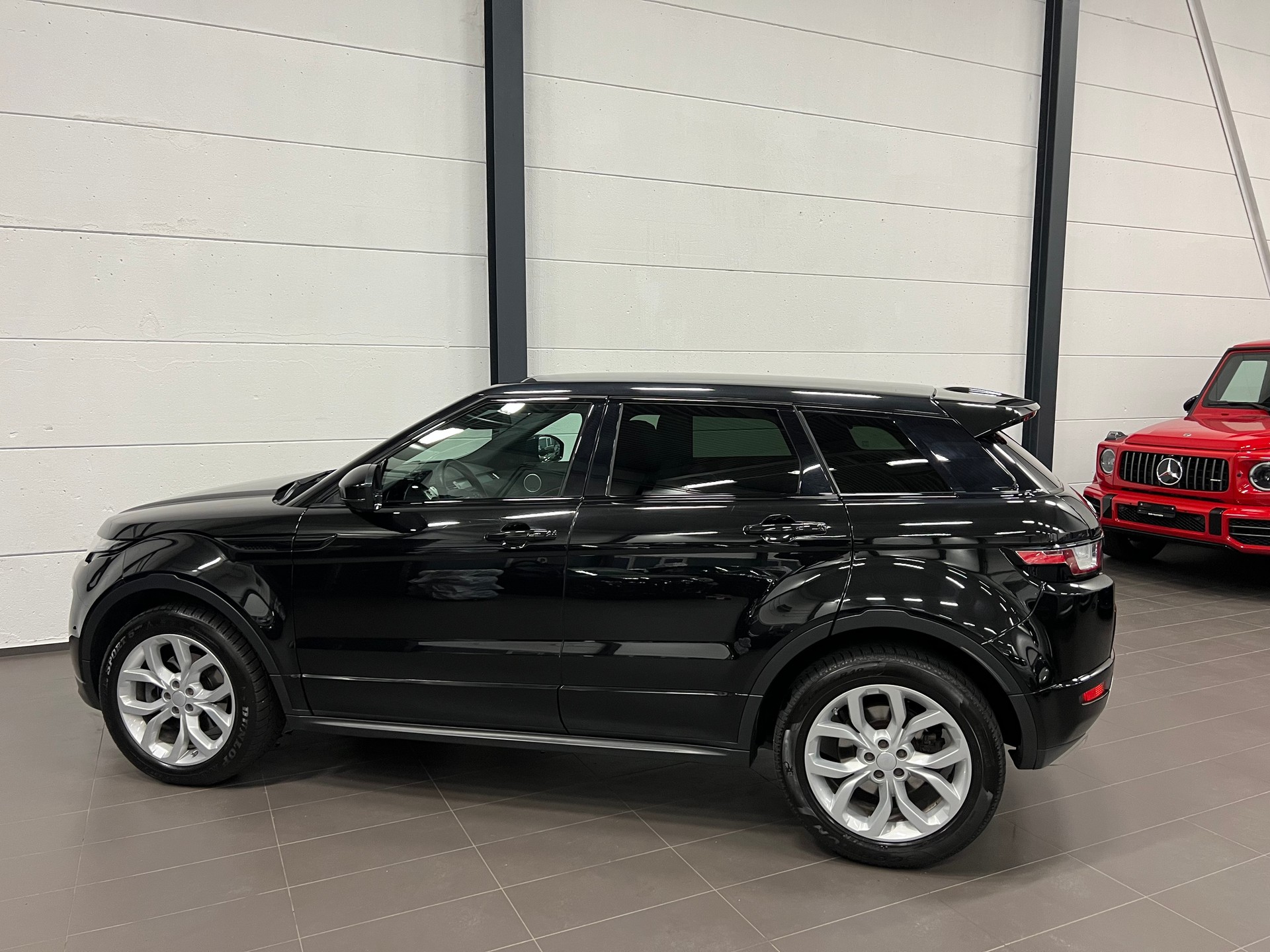 LAND ROVER Range Rover Evoque 2.0 TD4 HSE AT9-image-11