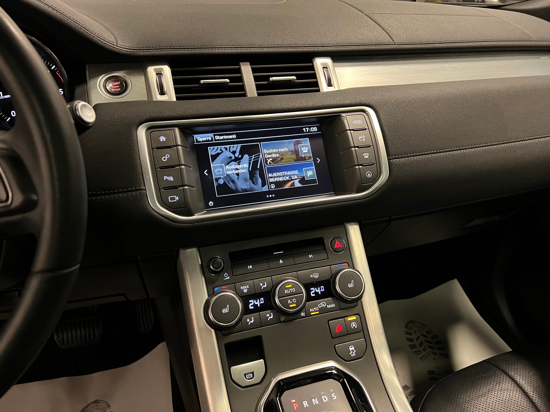 LAND ROVER Range Rover Evoque 2.0 TD4 HSE AT9-image-25