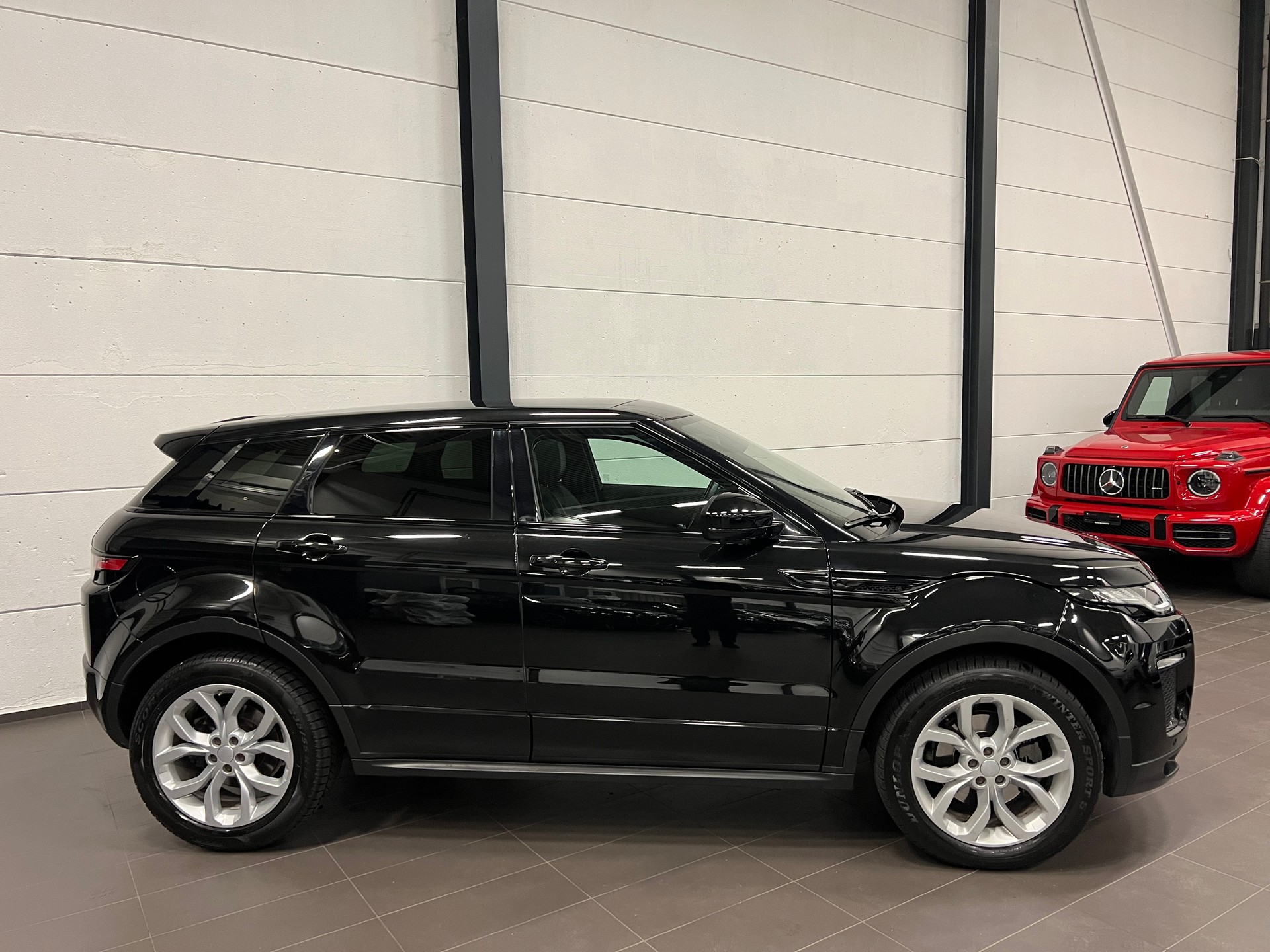 LAND ROVER Range Rover Evoque 2.0 TD4 HSE AT9-image-5