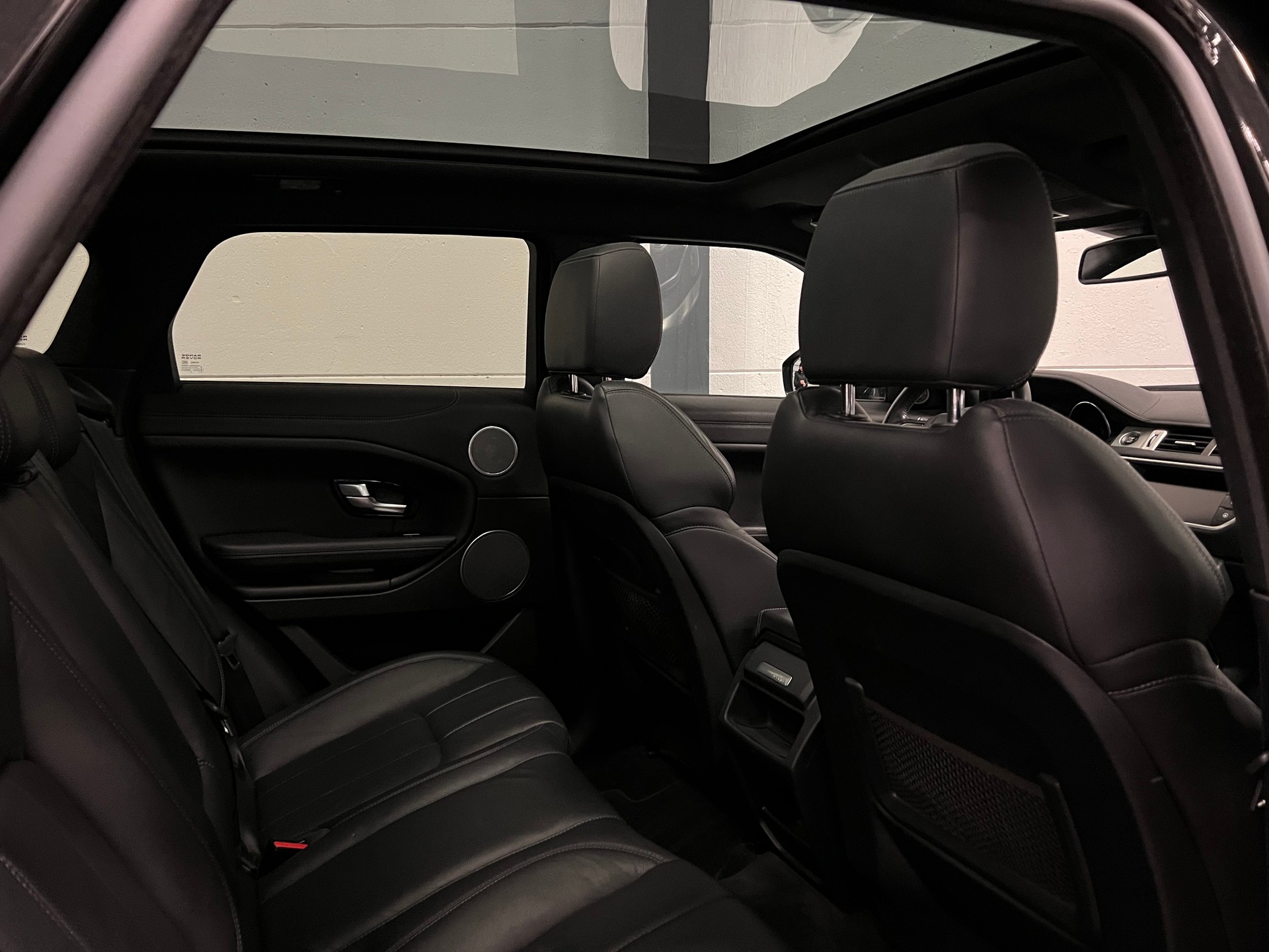LAND ROVER Range Rover Evoque 2.0 TD4 HSE AT9-image-21