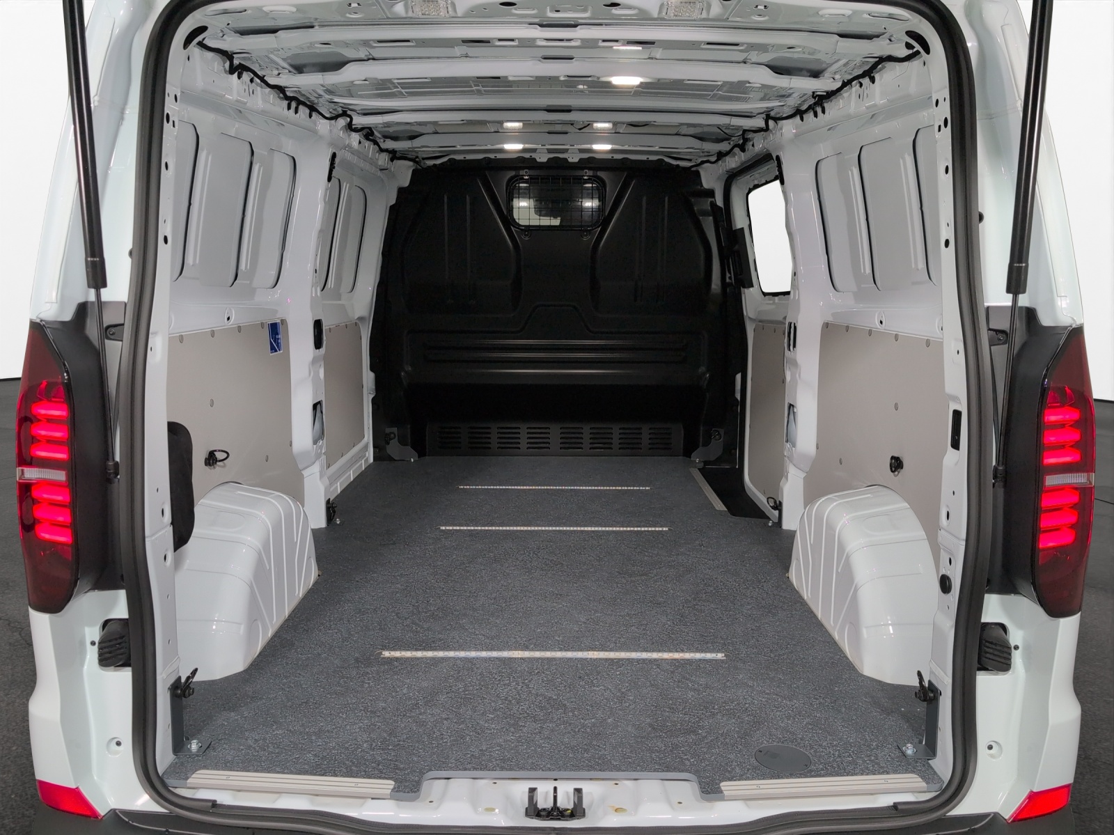 VW Transporter 2.0 TDI Lang Automat-image-14