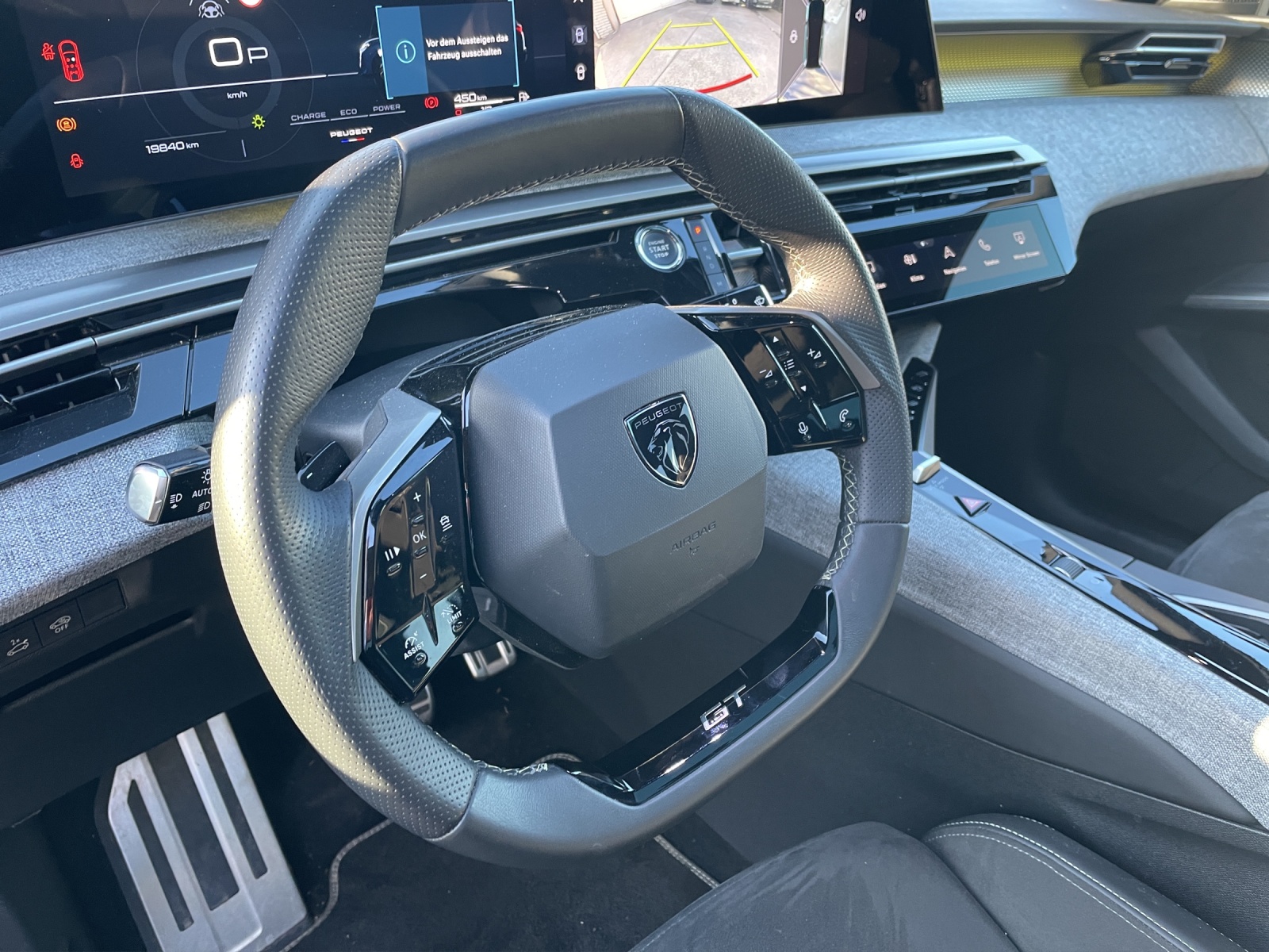 PEUGEOT 5008 145 e-DCS6 GT-image-12