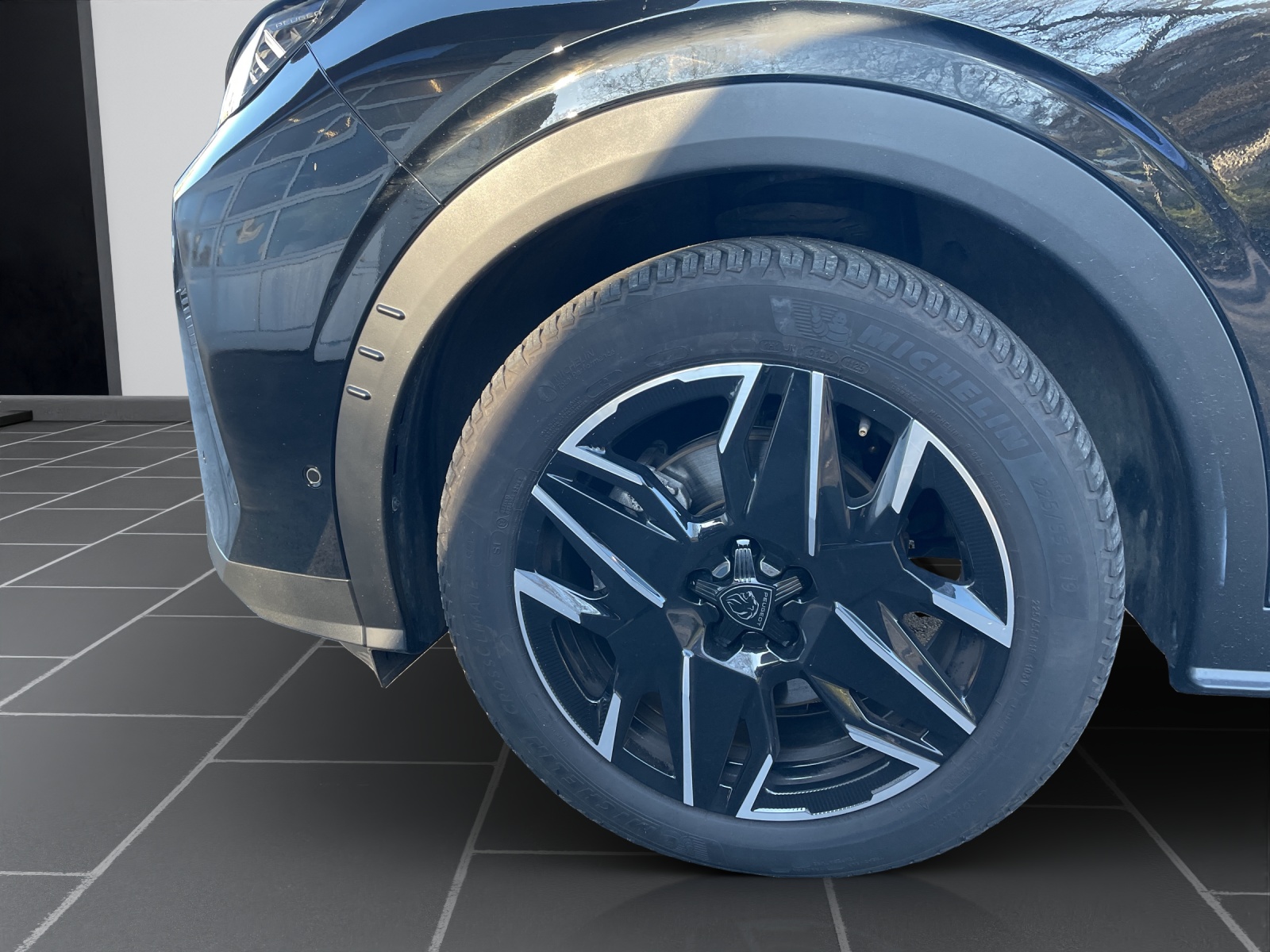 PEUGEOT 5008 145 e-DCS6 GT-image-9