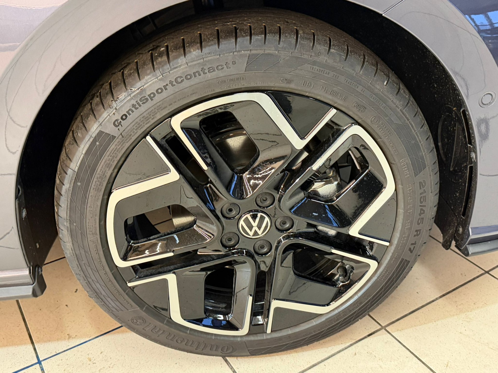 VW Polo 1.0 TSI R-Line DSG-image-4