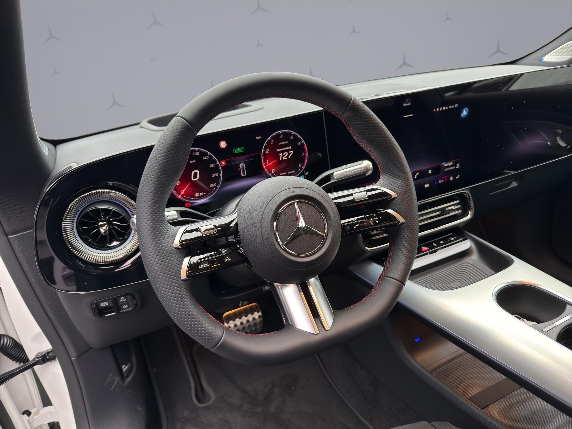 MERCEDES-BENZ CLA 220 AMG Line 4matic-image-10