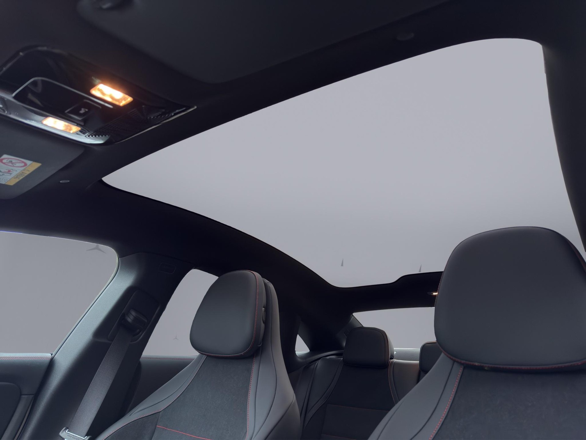 MERCEDES-BENZ CLA 220 AMG Line 4matic-image-13