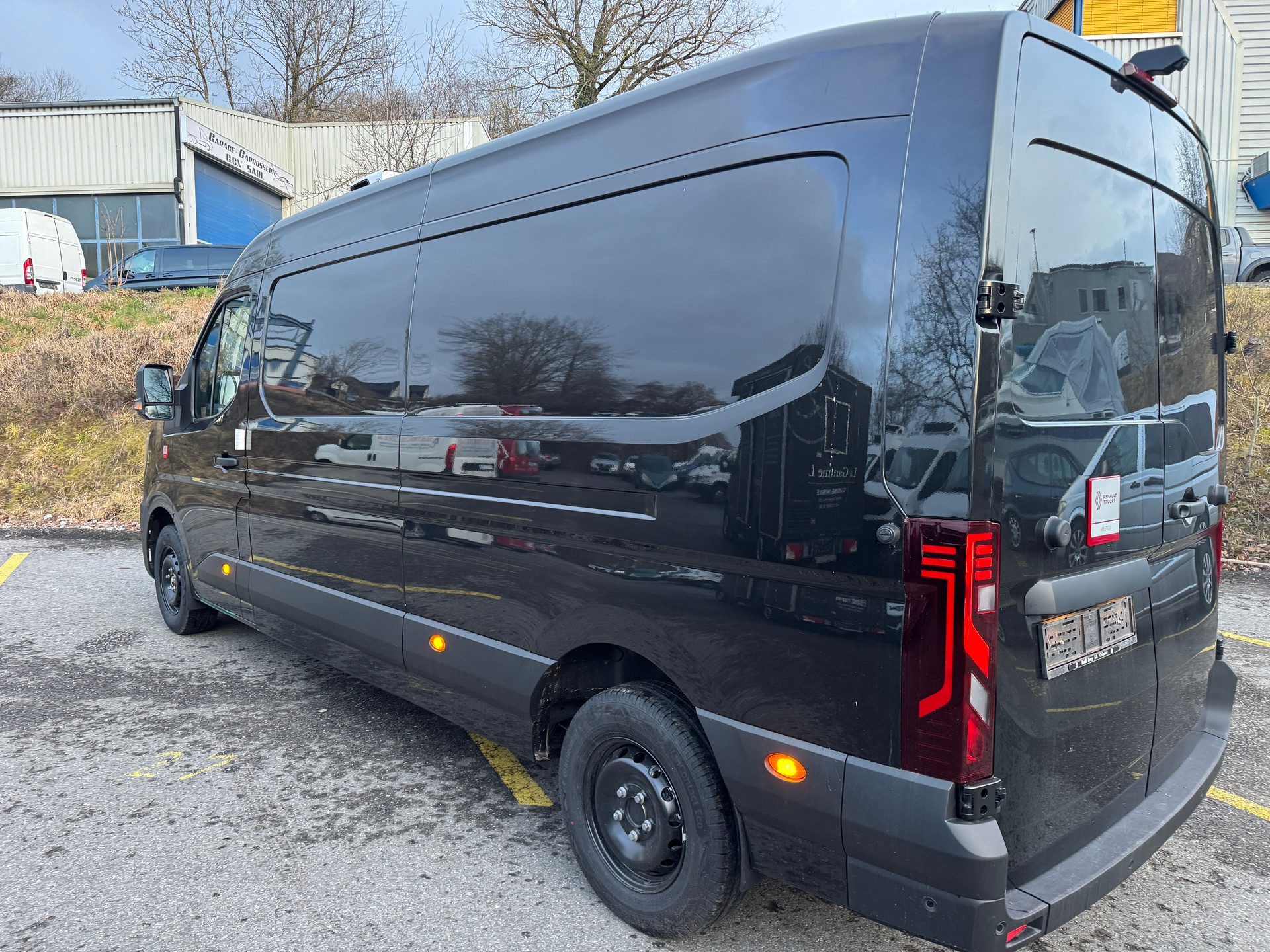 RENAULT Master T35 2.0 Blue dCi 150 HD L3H2 Advance-image-3