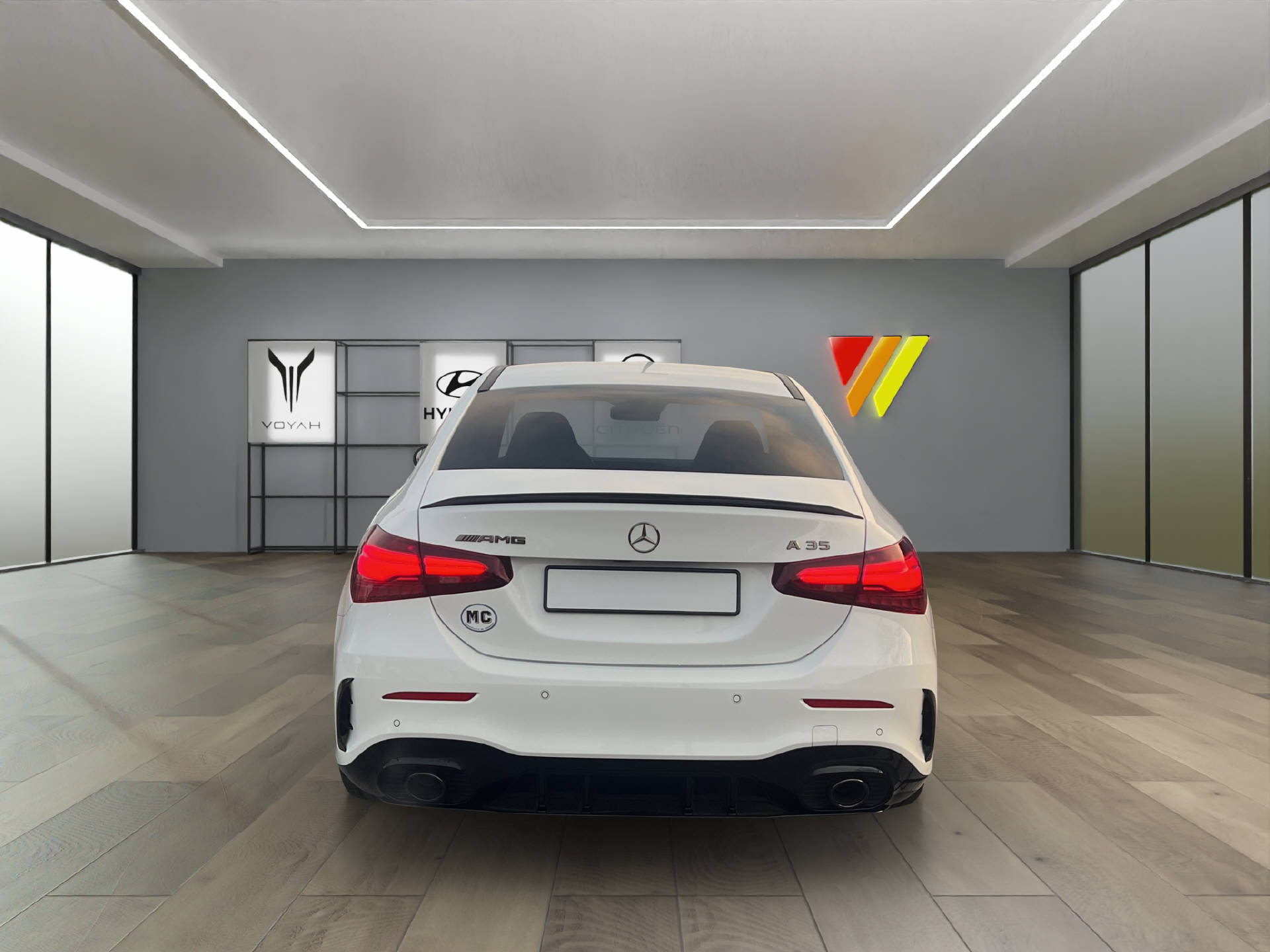 MERCEDES-BENZ A 35 AMG 4matic-image-15