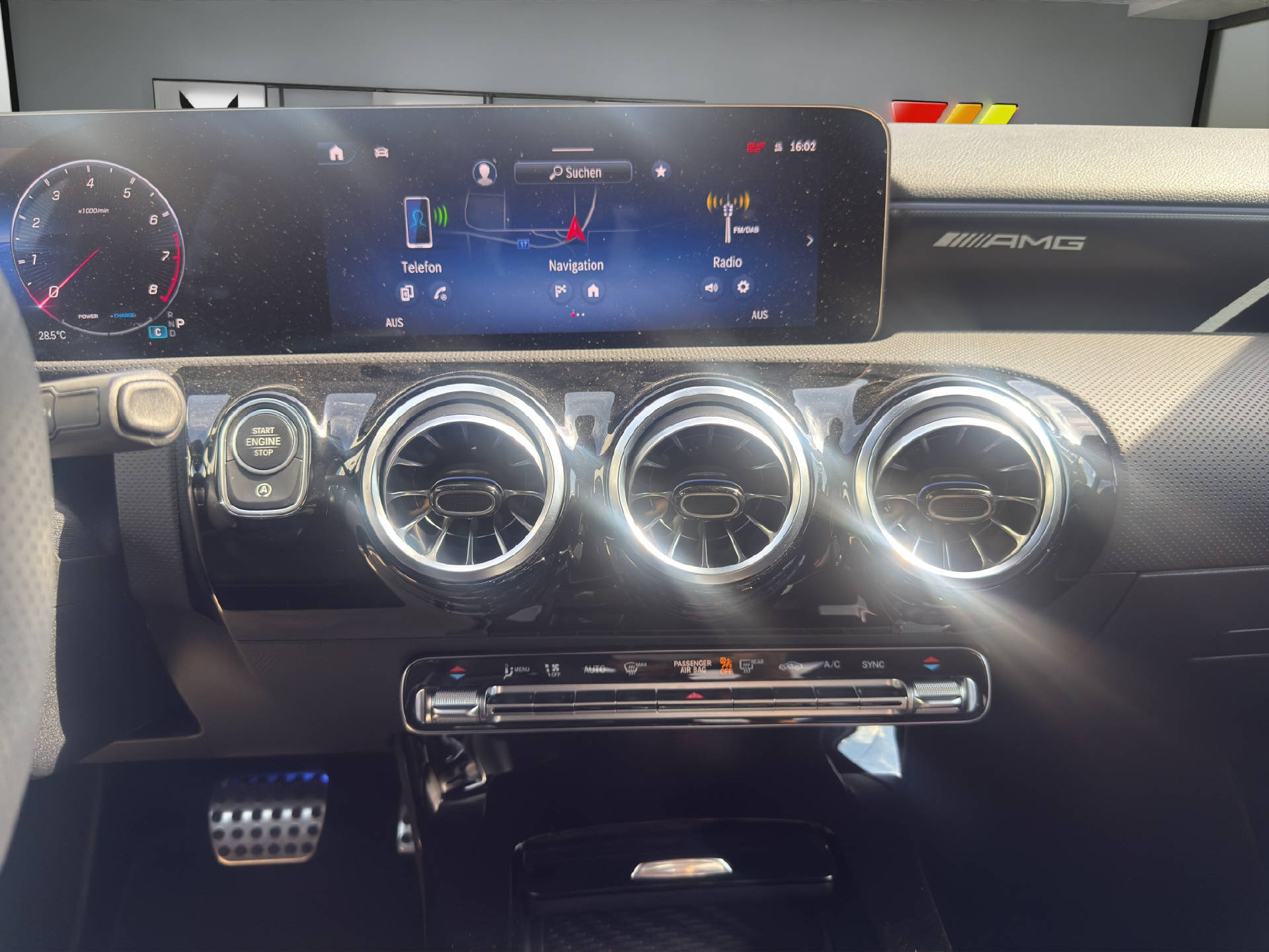 MERCEDES-BENZ A 35 AMG 4matic-image-13