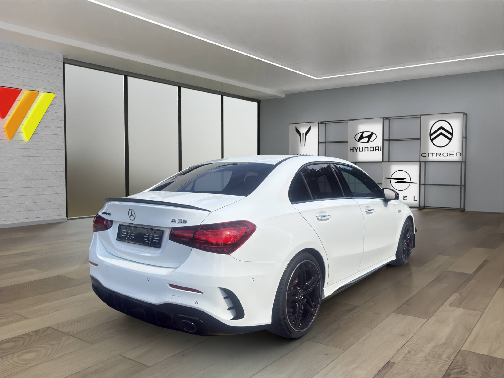 MERCEDES-BENZ A 35 AMG 4matic-image-6