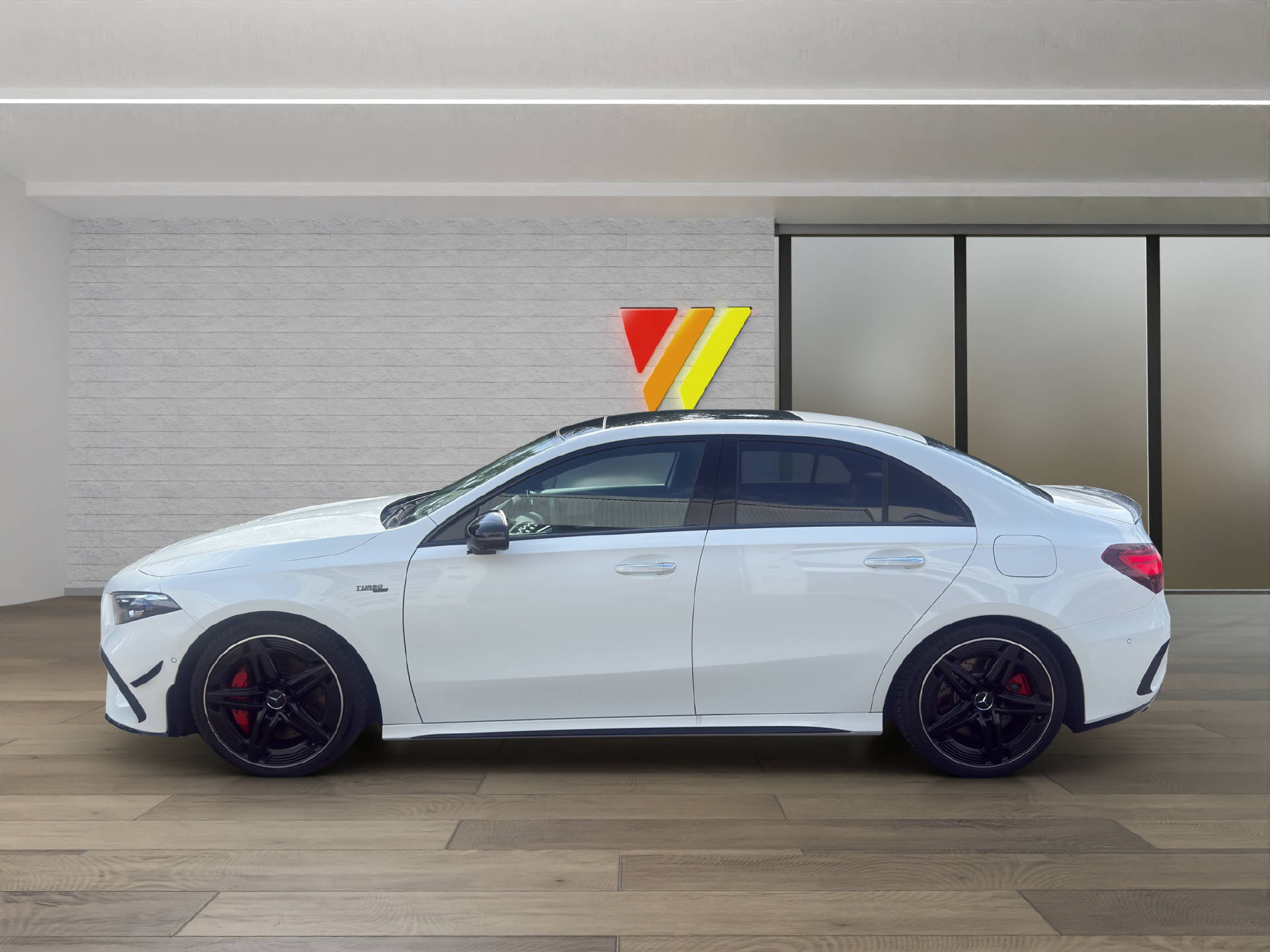 MERCEDES-BENZ A 35 AMG 4matic-image-3