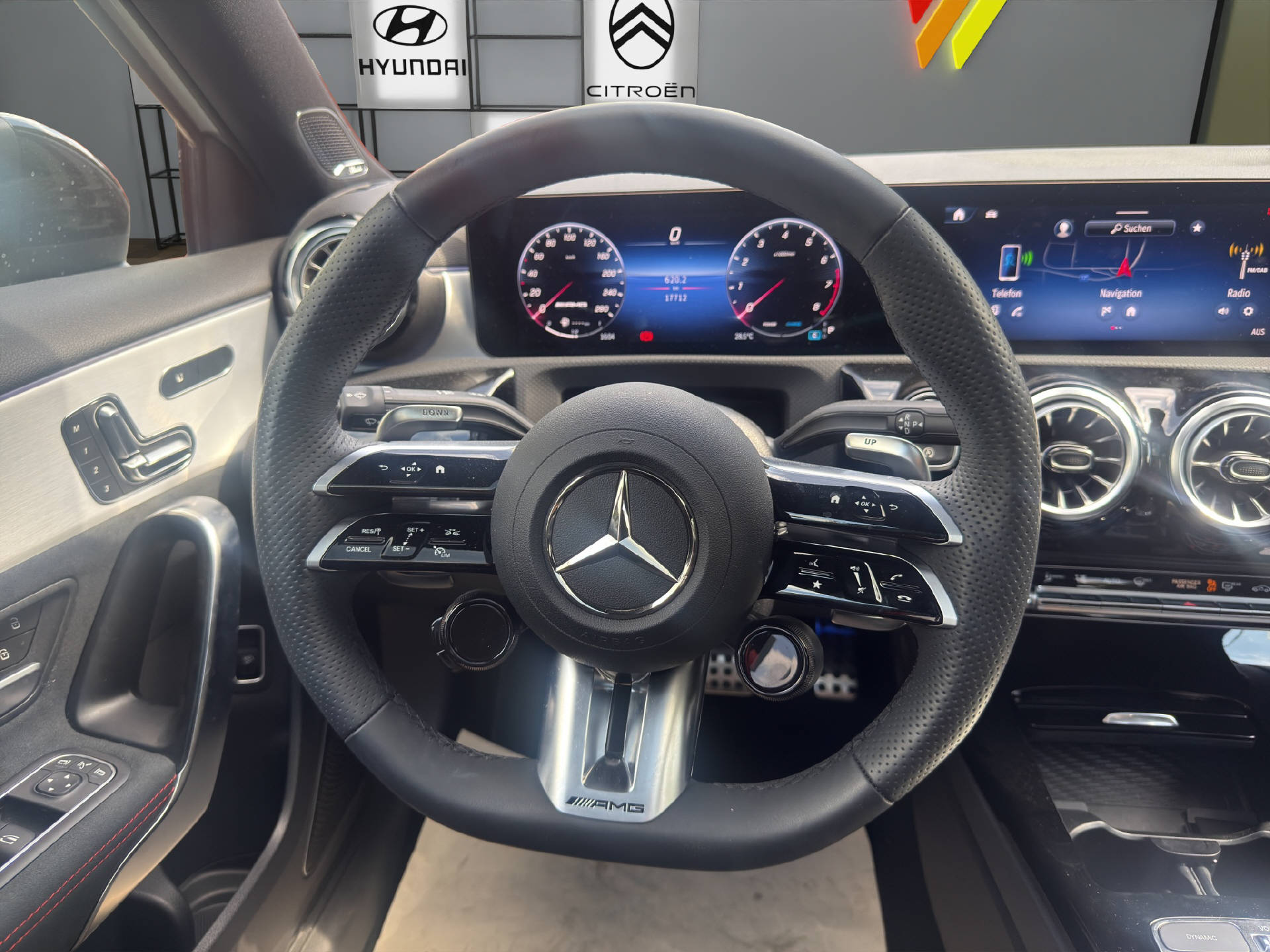 MERCEDES-BENZ A 35 AMG 4matic-image-11