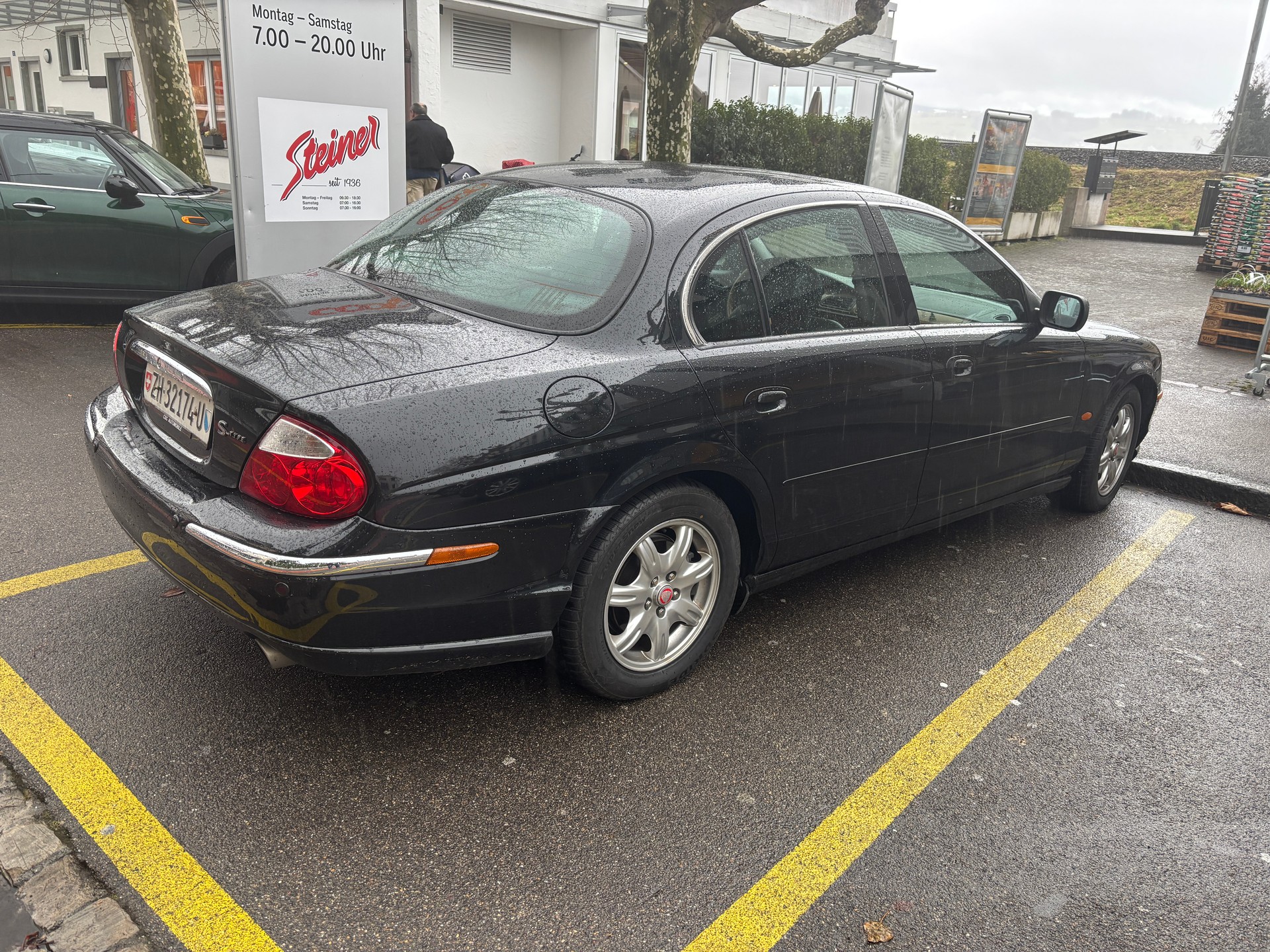 JAGUAR S-Type 4.0 V8-image-4