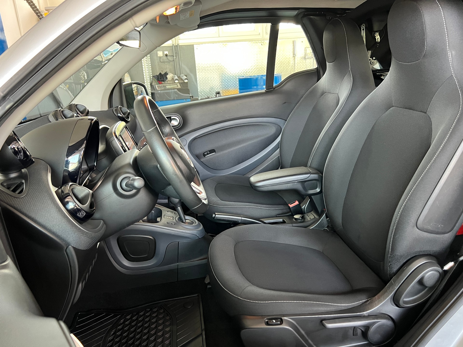 SMART fortwo passion twinmatic-image-7