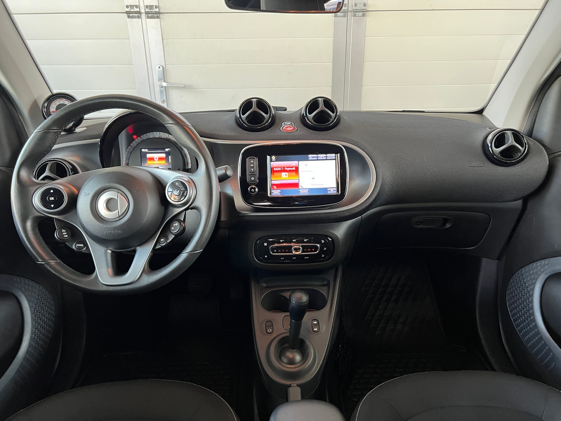 SMART fortwo passion twinmatic-image-9