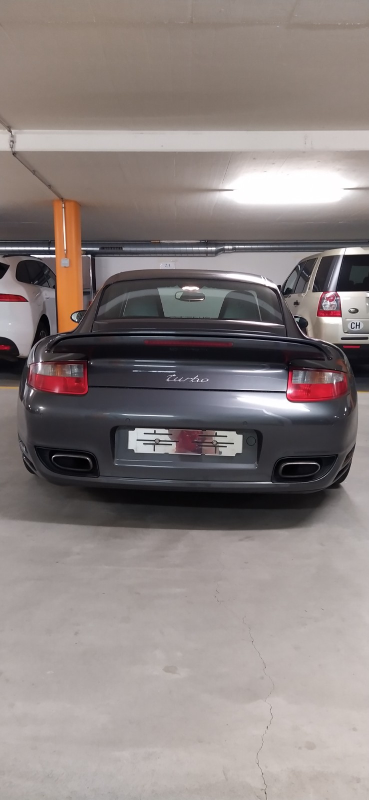 PORSCHE Turbo-image-3
