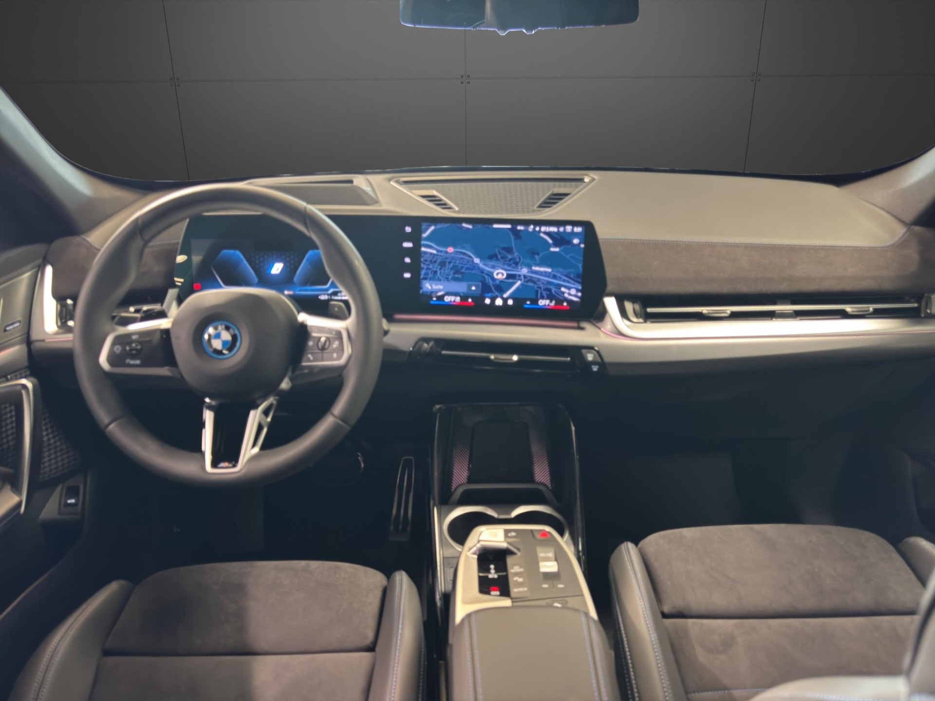 BMW X1 20d xDrive paddles-image-11