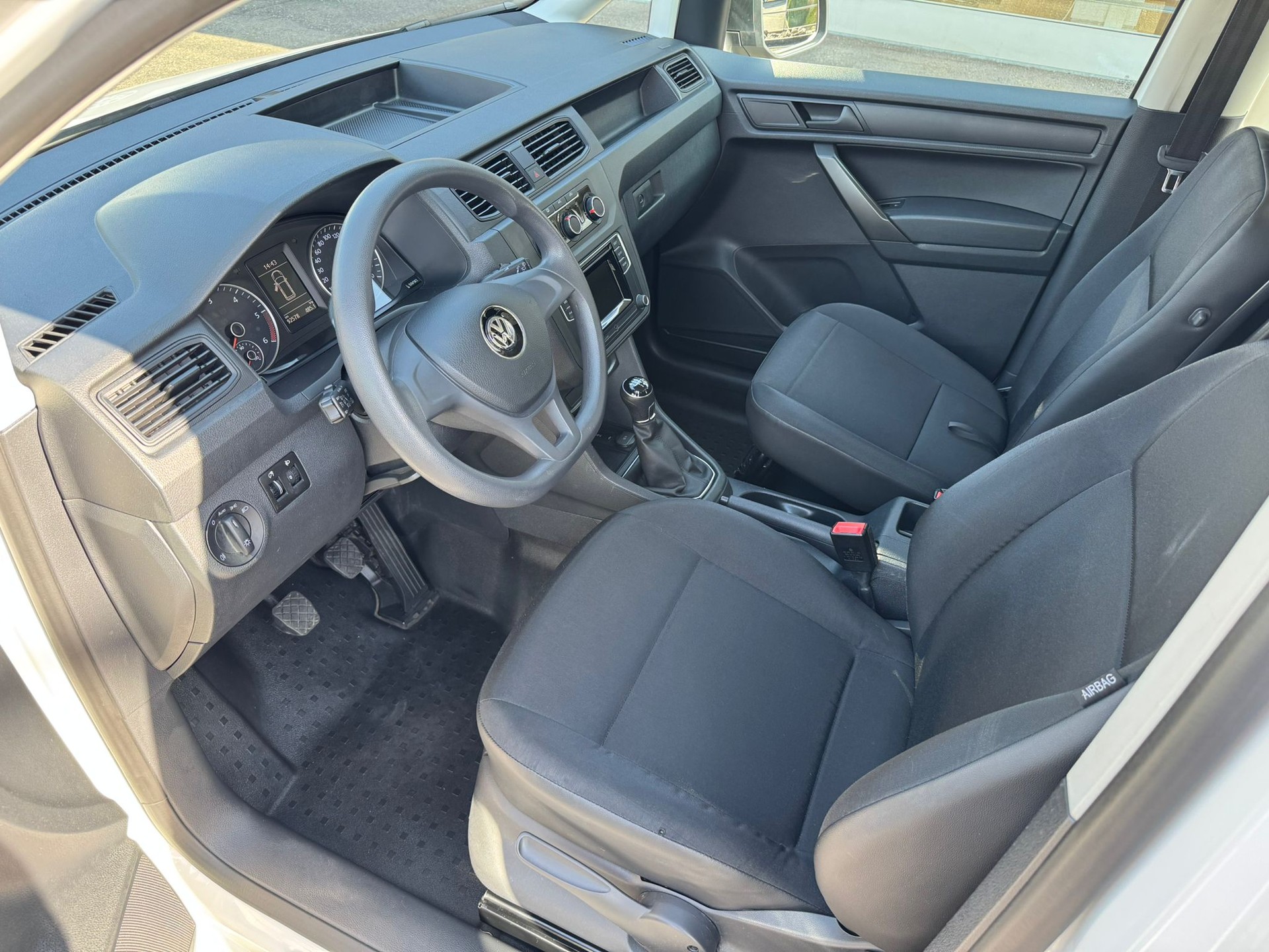 VW Caddy 2.0TDI 4M BM T-image-1