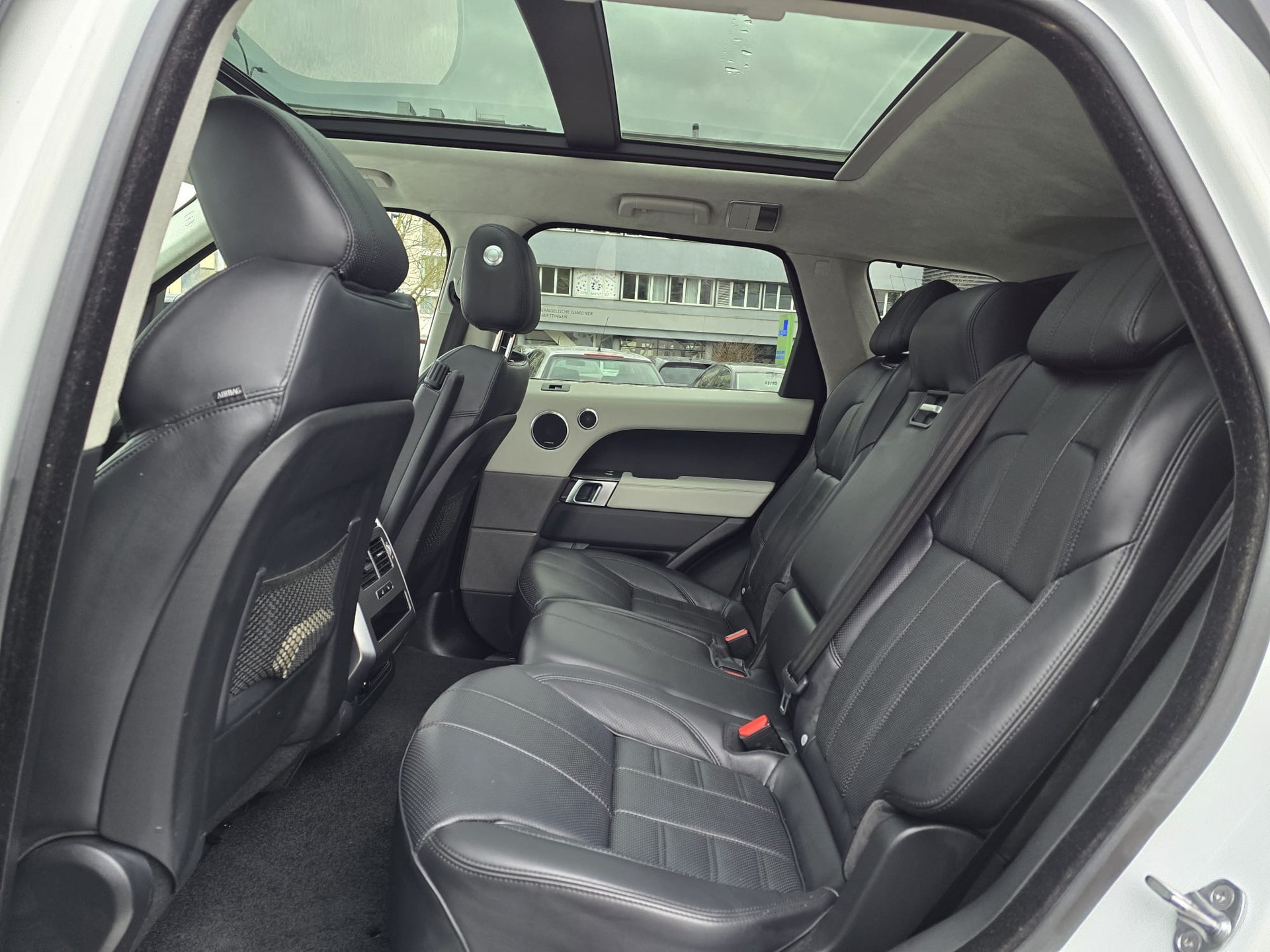 LAND ROVER Range Rover Sport 3.0 SDV6 HSE Automatic-image-14