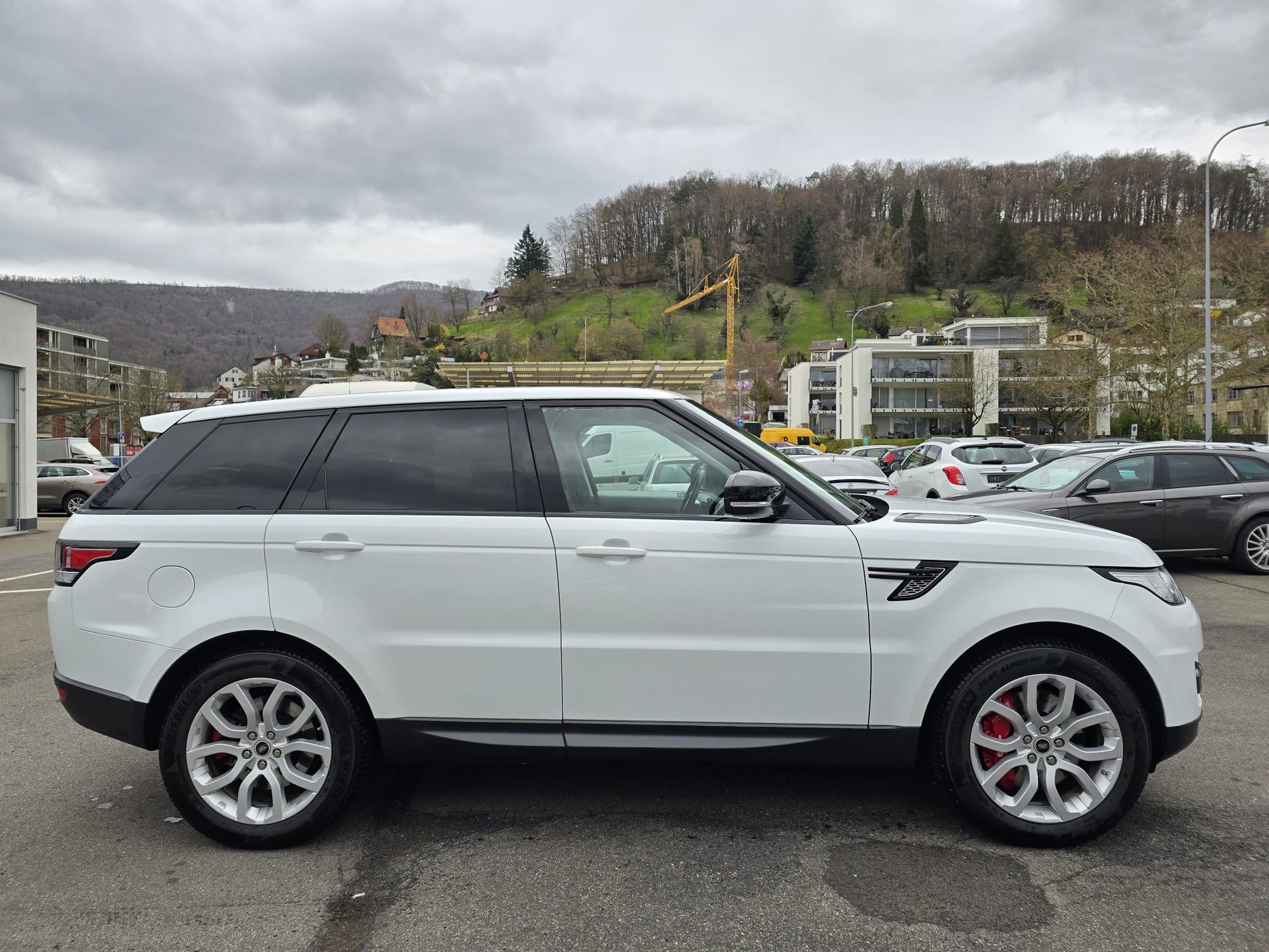LAND ROVER Range Rover Sport 3.0 SDV6 HSE Automatic-image-7