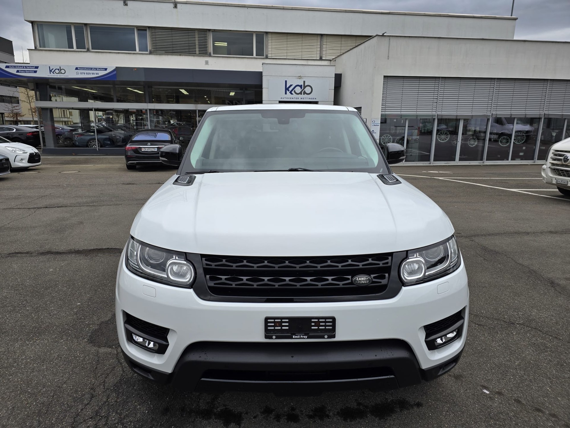 LAND ROVER Range Rover Sport 3.0 SDV6 HSE Automatic-image-1