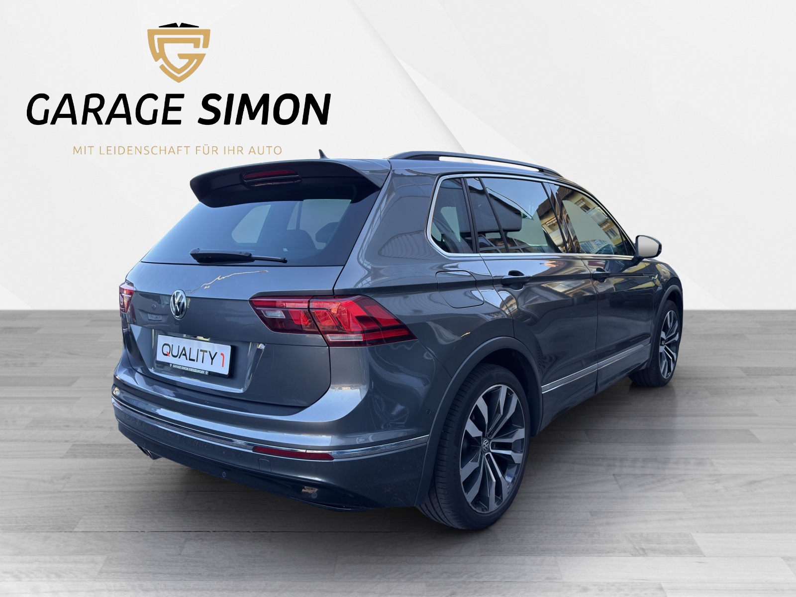 VW Tiguan 2.0TSI R-LINE 4Motion DSG *** DISTANZREGLER / AHK ***-showroom-element-3