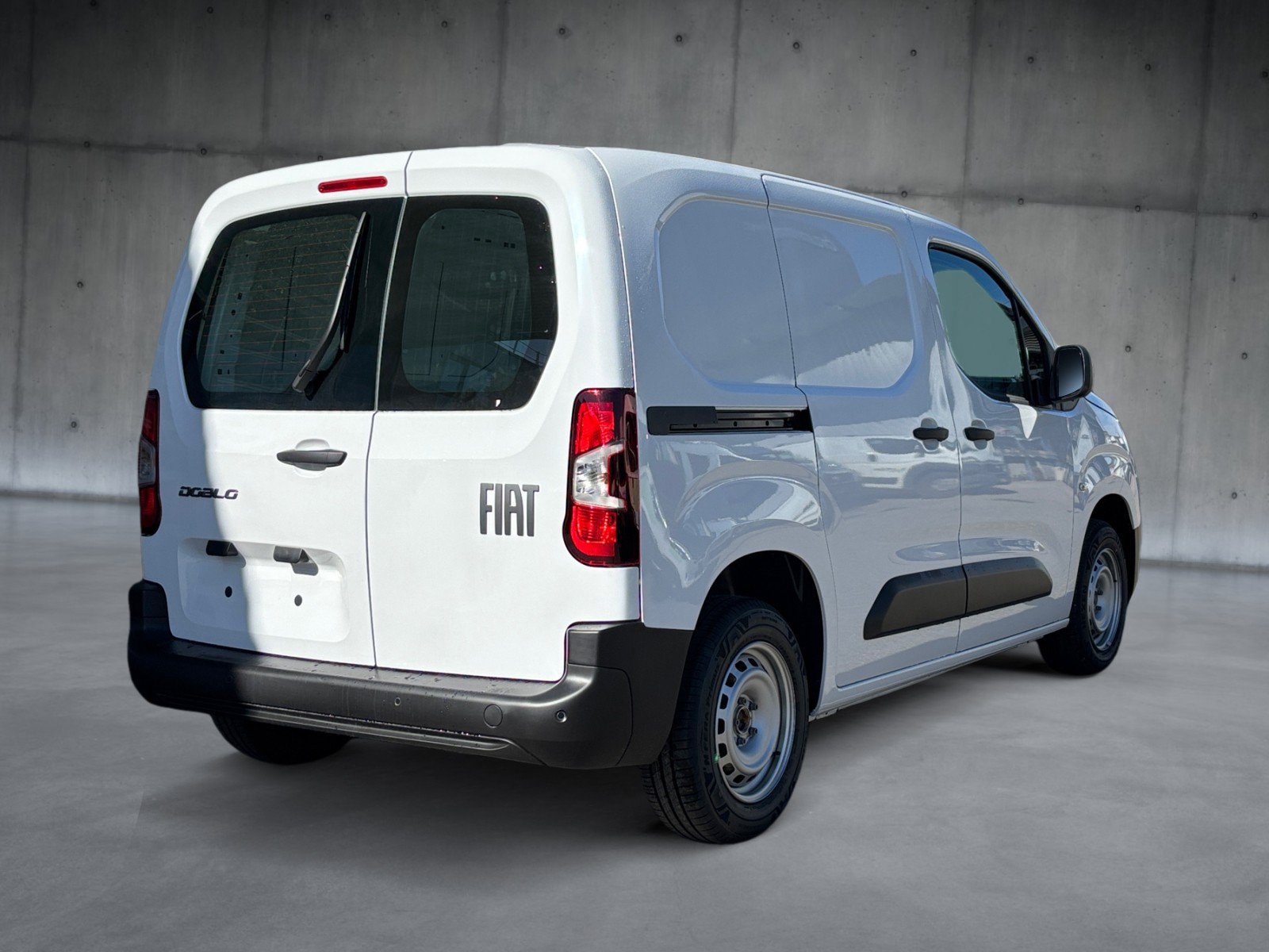 FIAT Doblo 1.5 BlueHDi L1 650kg-image-3