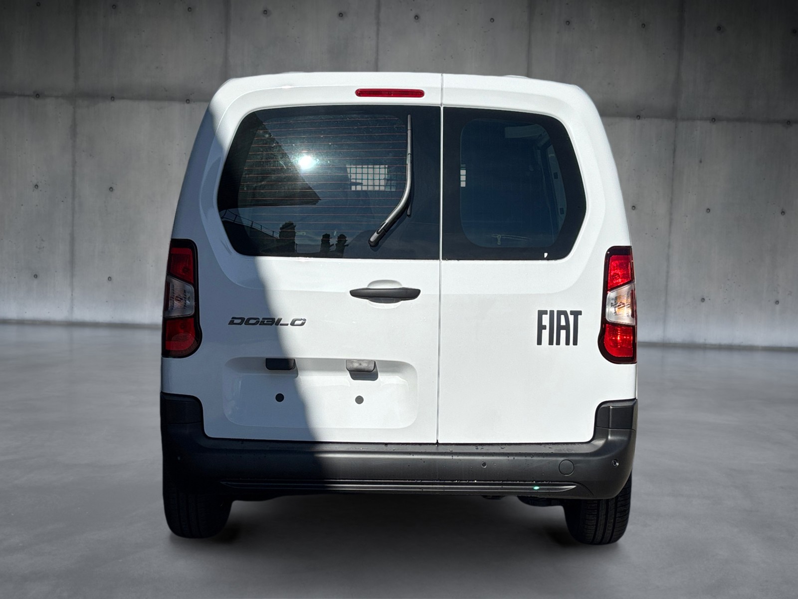 FIAT Doblo 1.5 BlueHDi L1 650kg-image-4