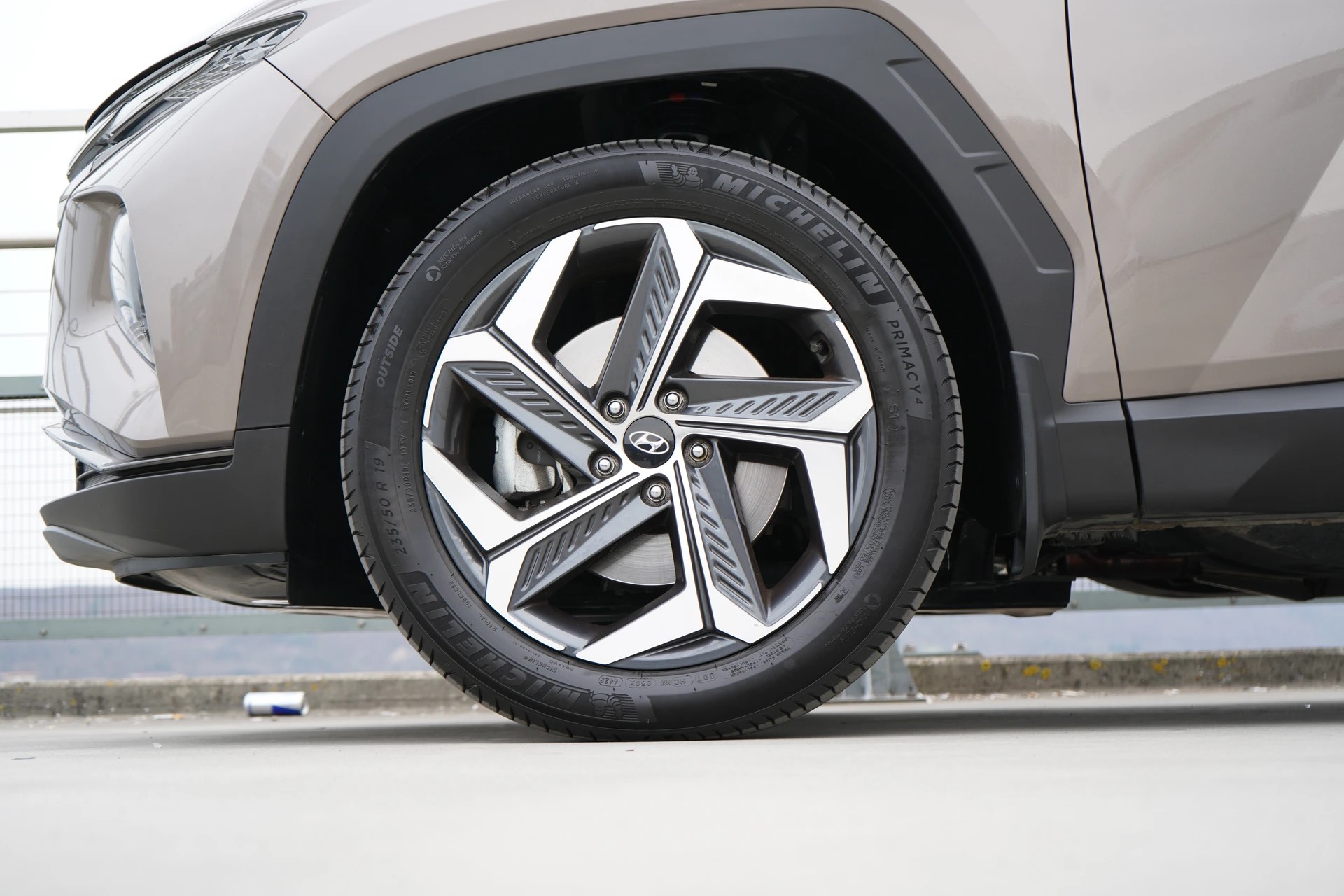 HYUNDAI TUCSON 1.6 CRDI 48V VERTEX 4WD DCT l 136 PS-image-19