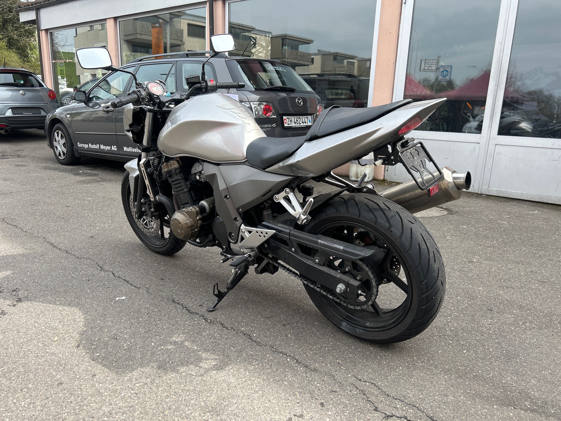 KAWASAKI Z 750-showroom-element-2