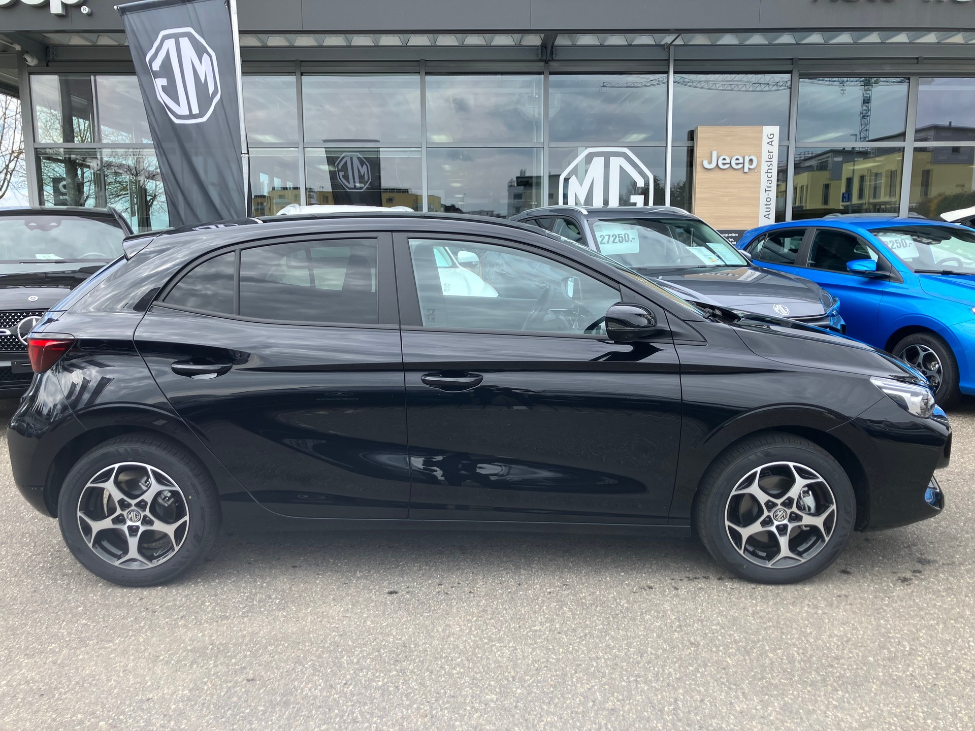 MG 3 1.5 Hybrid Luxury Aut.-image-0