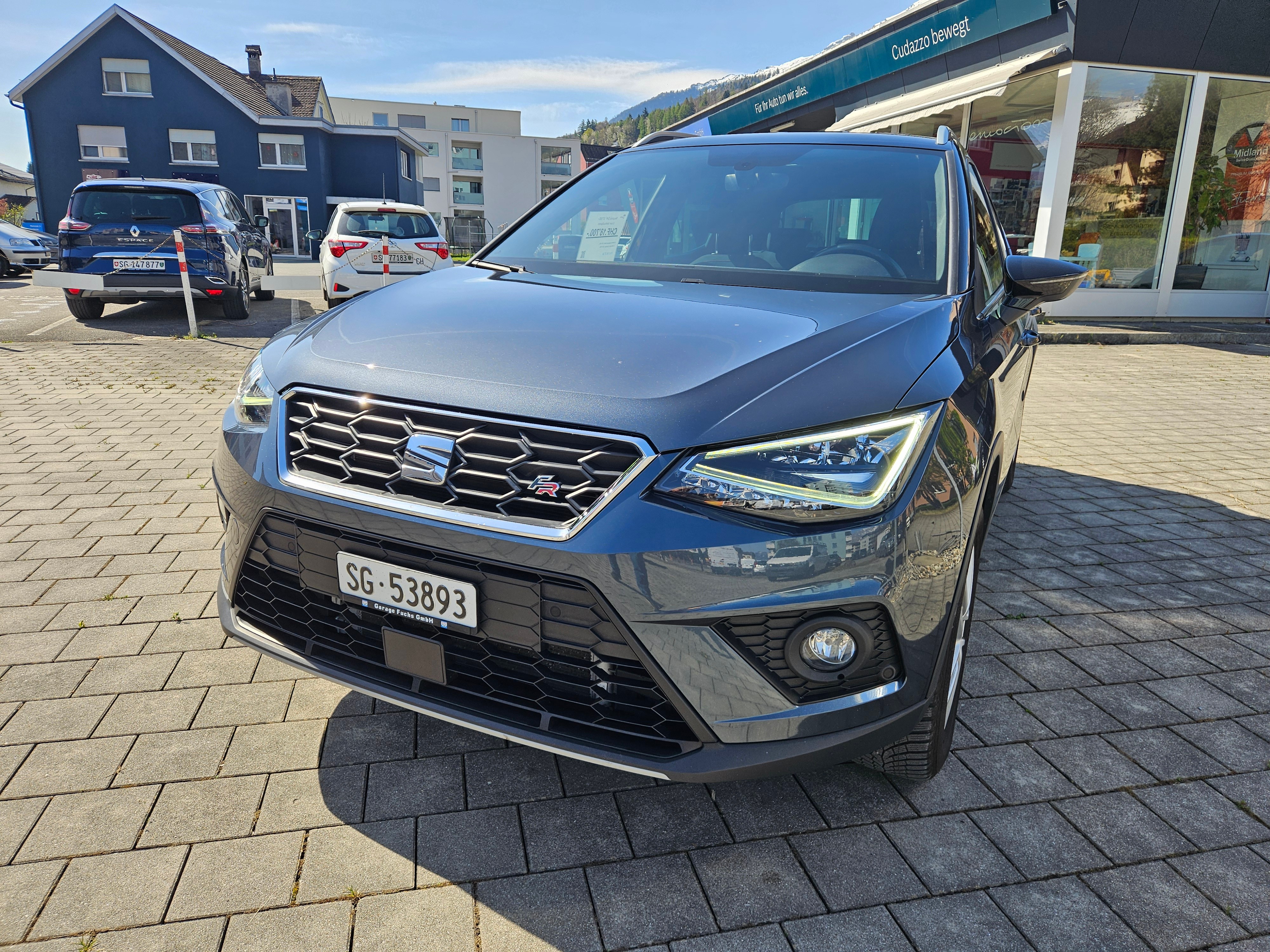 Car photo