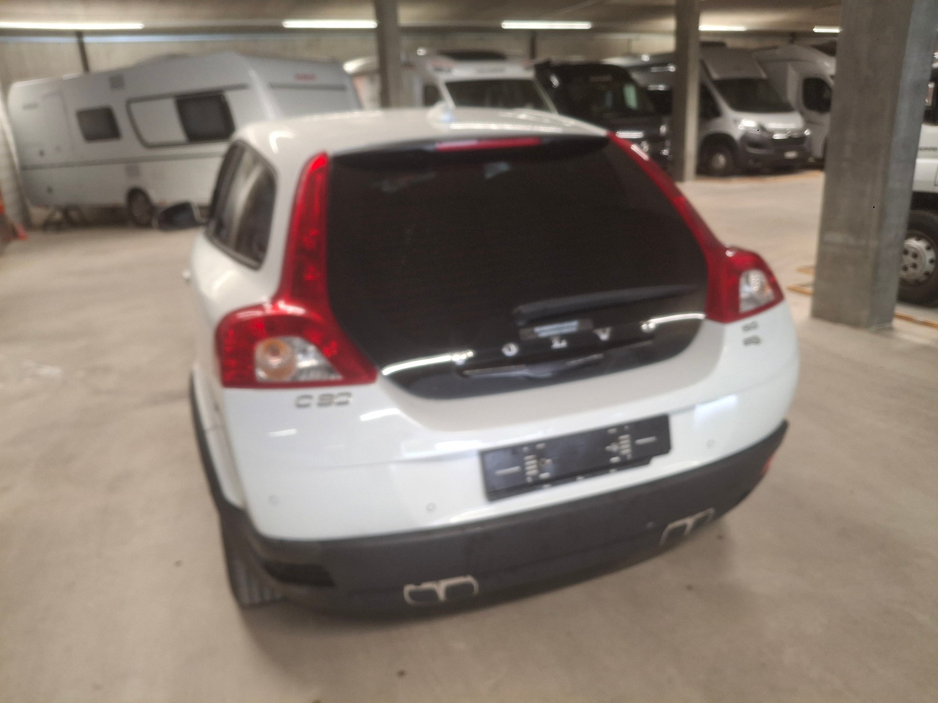 VOLVO C30 1.6D-image-2
