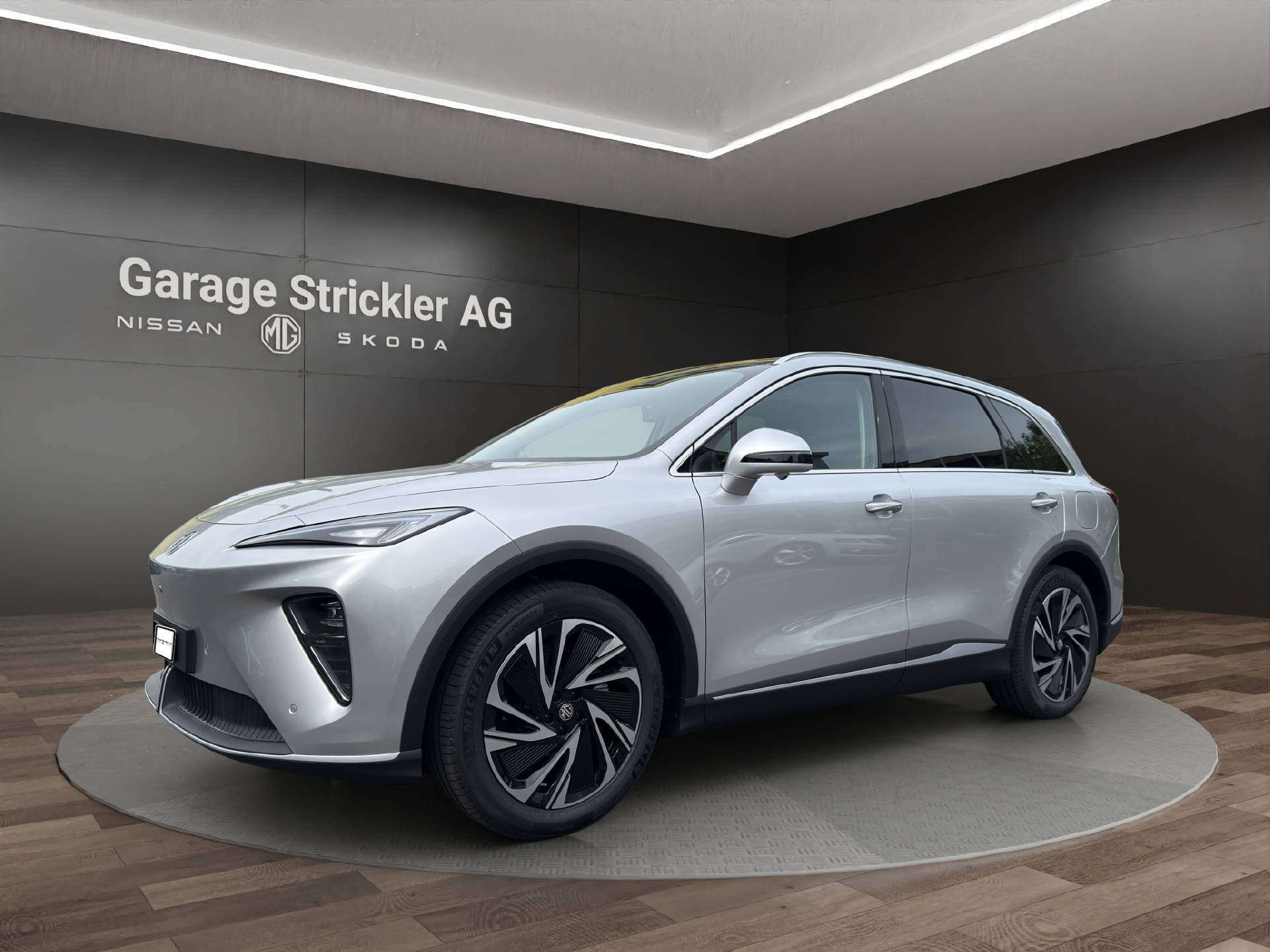 MG S6 EV 77 kWh Luxury 4WD