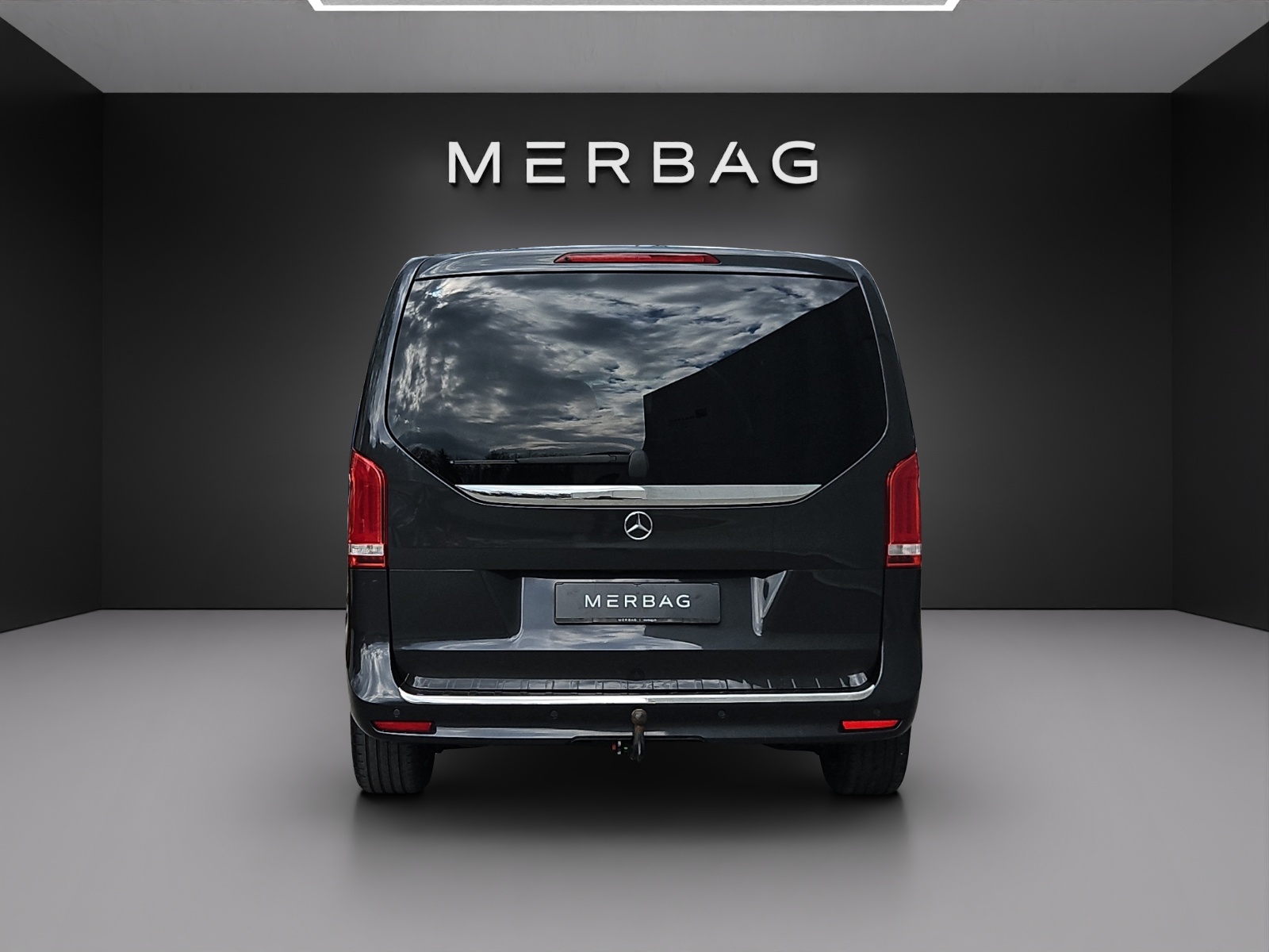 MERCEDES-BENZ V 220 d Trend kompakt 4Matic 9G-Tronic-image-4