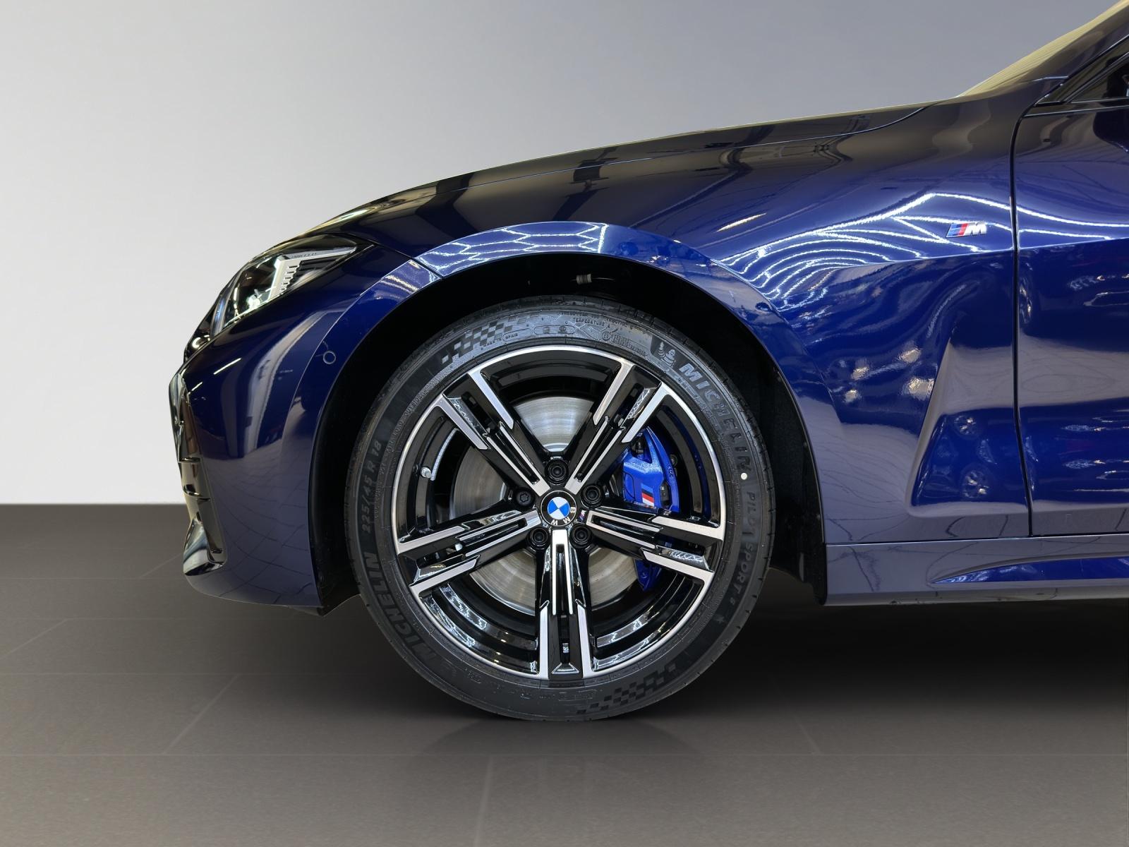 BMW M440i xDrive Coupé-image-6
