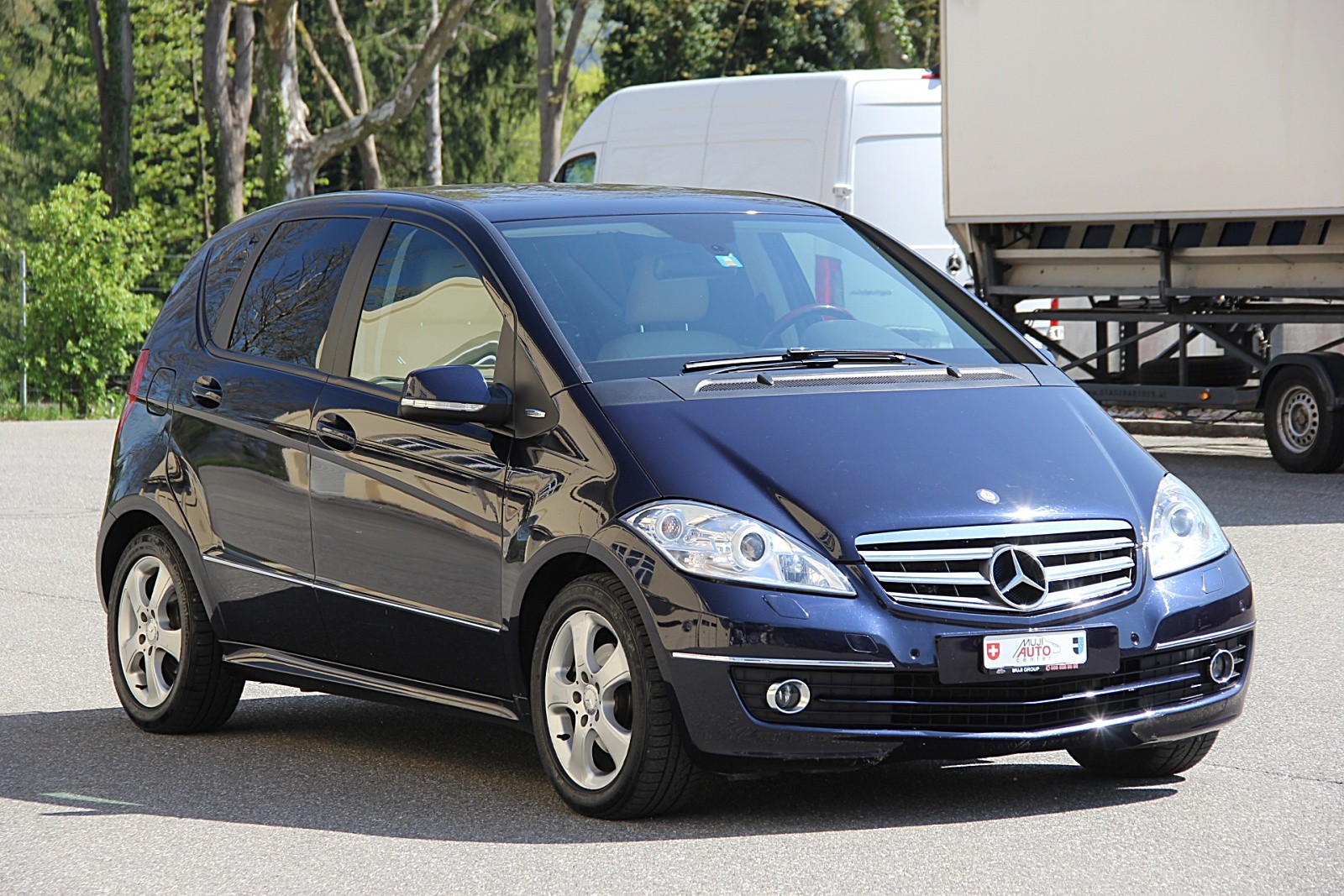 MERCEDES-BENZ A 200 Elégance Autotronic-image-6