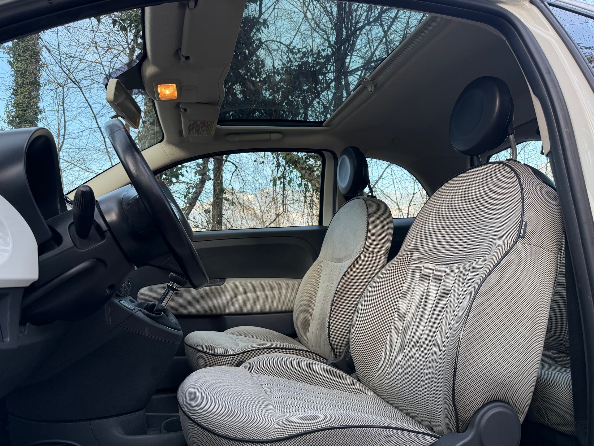 FIAT 500 1.2 Lounge-image-9