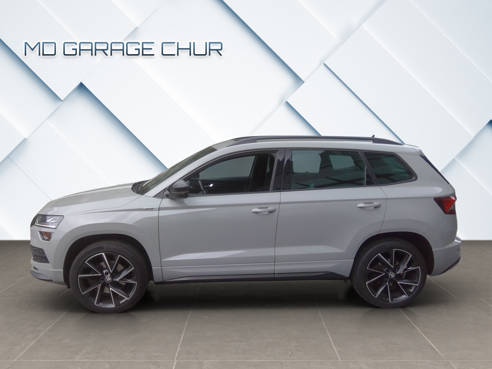 SKODA Karoq 2.0 TSI SportLine 4x4 DSG-image-2