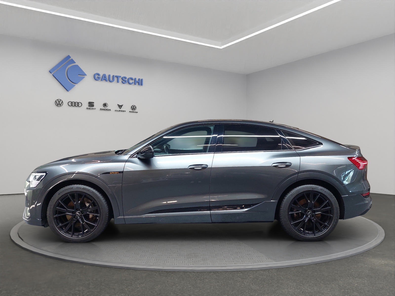 AUDI e-tron 55 Sportback S Line Black Edition quattro-image-1