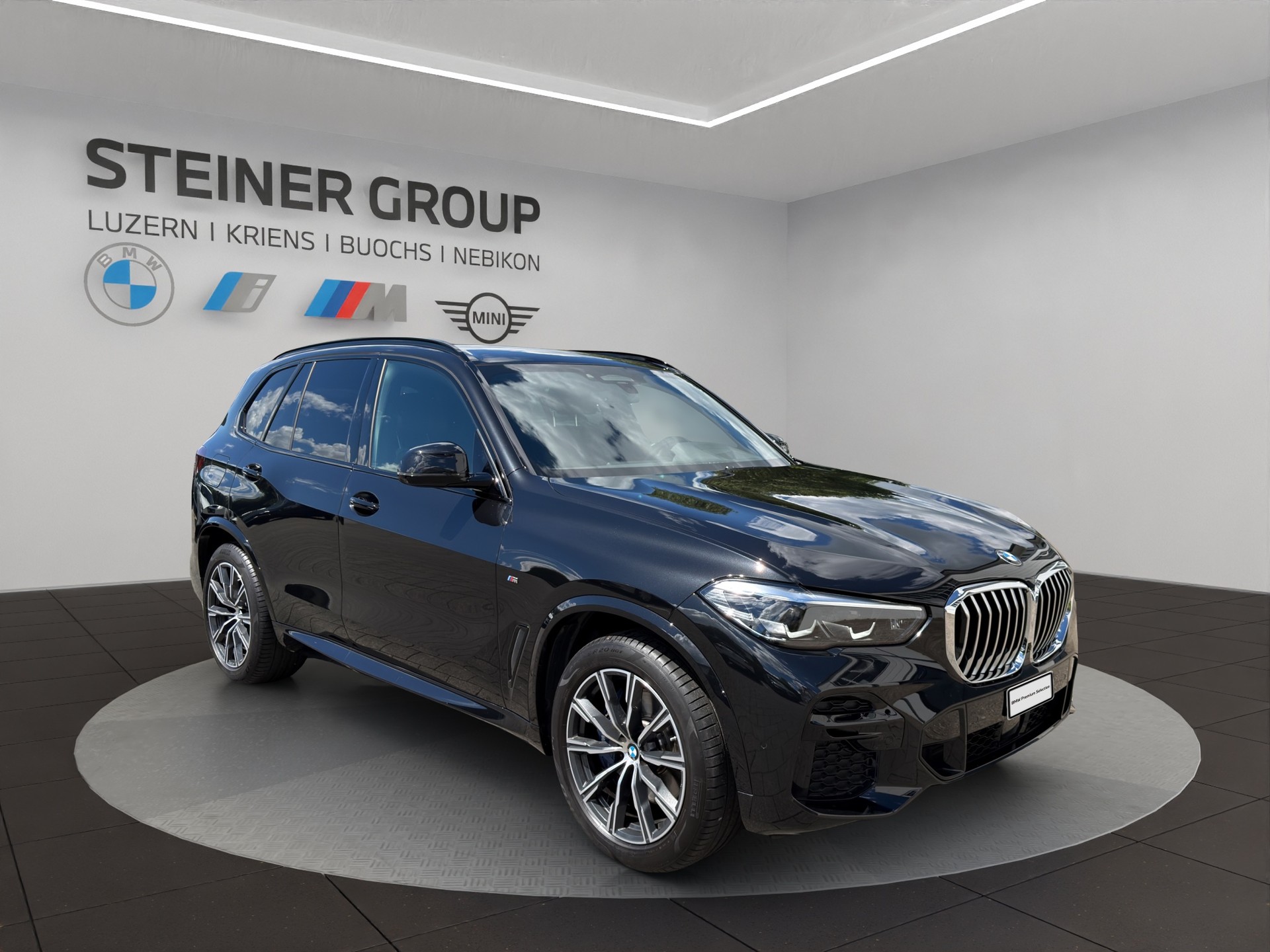 BMW X5 xDrive 48V 30d M Sport Steptronic-showroom-element-2