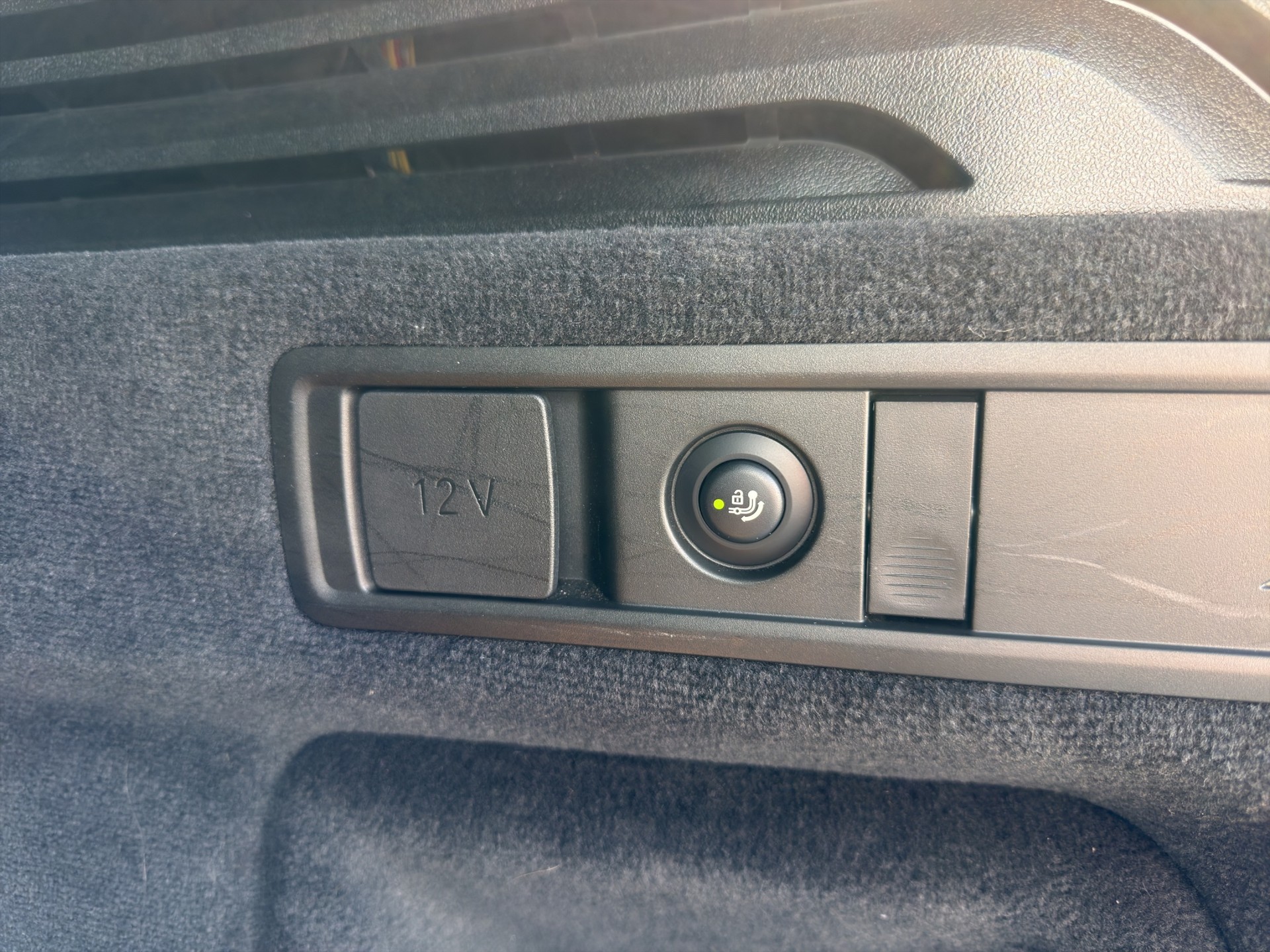 BMW X5 xDrive 48V 30d M Sport Steptronic-image-21