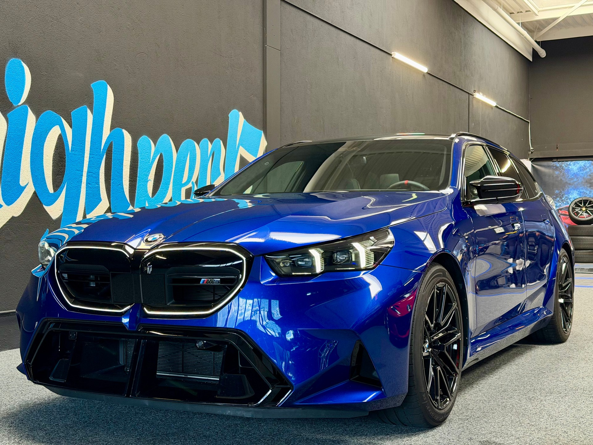 BMW M5 xDrive Touring