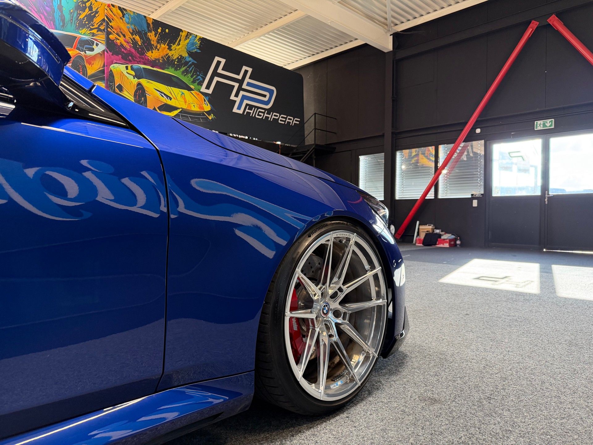 BMW M5 xDrive Touring-image-6