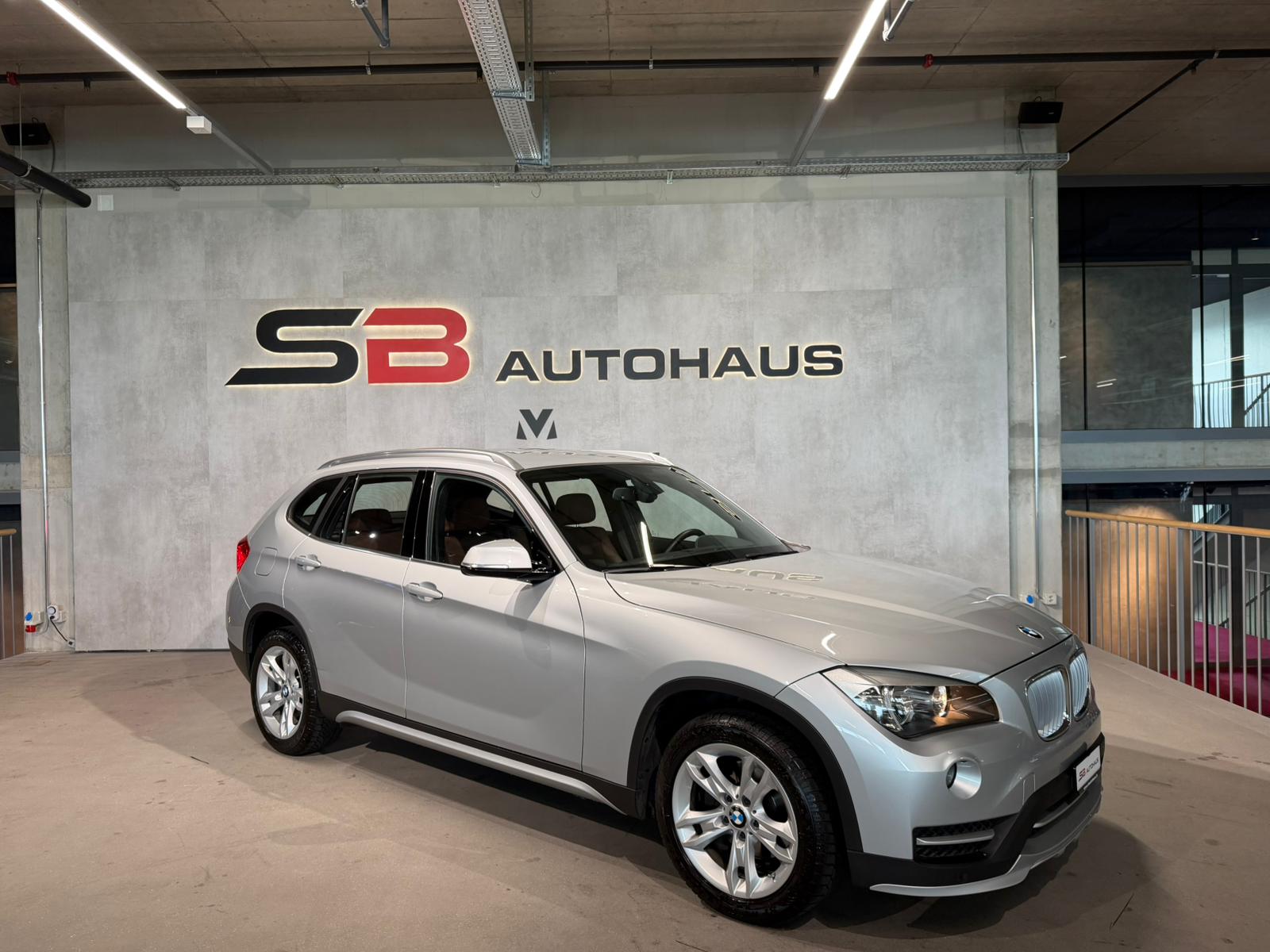 BMW X1 xDrive 20i-image-7