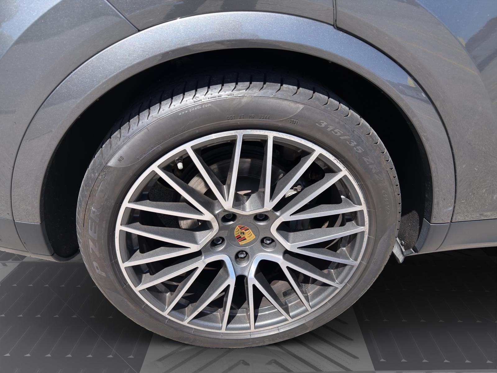 PORSCHE Cayenne S-image-21