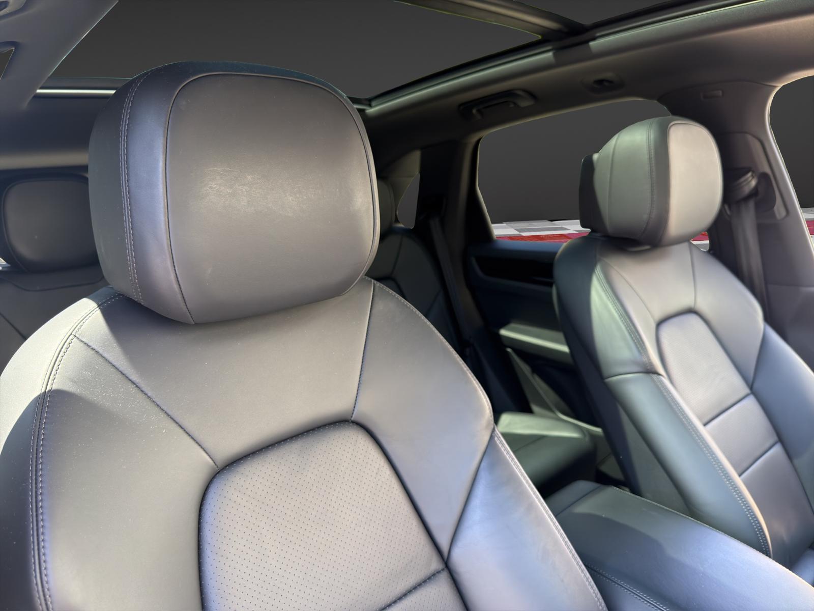 PORSCHE Cayenne S-image-10