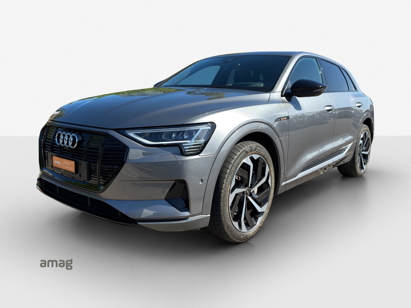 AUDI e-tron 55 Advanced quattro-image-0