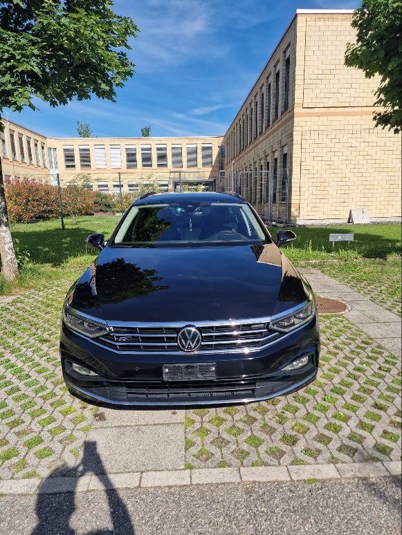 VW Passat Variant 2.0 TSI Elegance DSG
